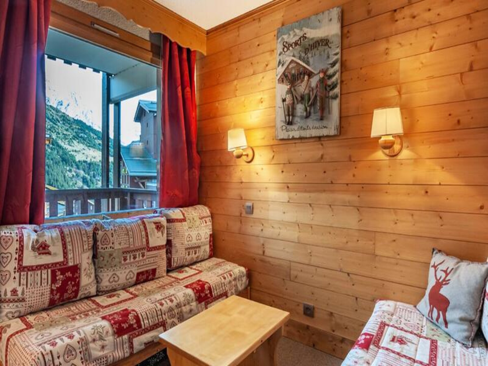 Knus appartement op de piste in Les Allues, vlakbij Méribel Mottaret - foto 5