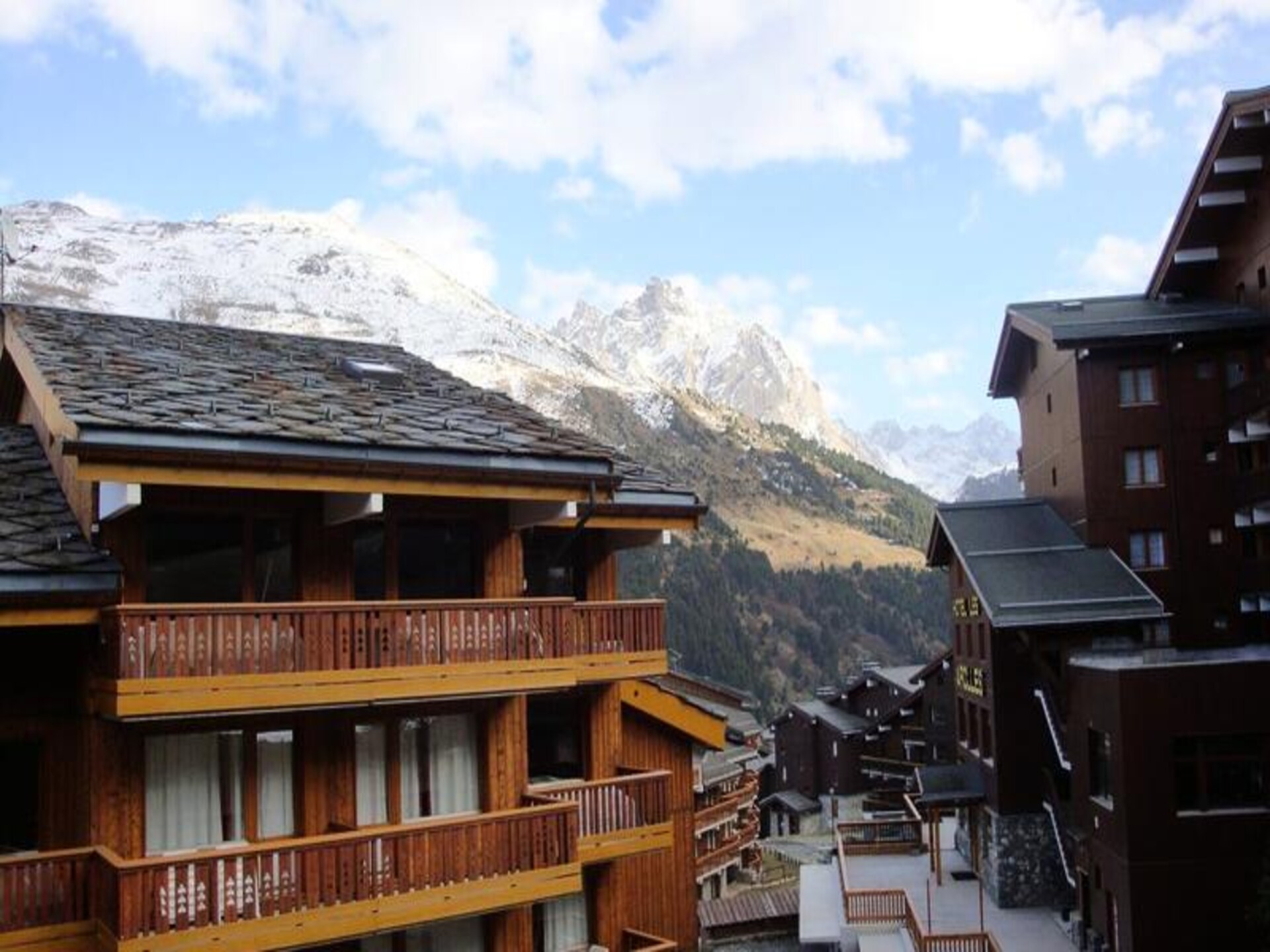 Knus appartement op de piste in Les Allues, vlakbij Méribel Mottaret - foto 12