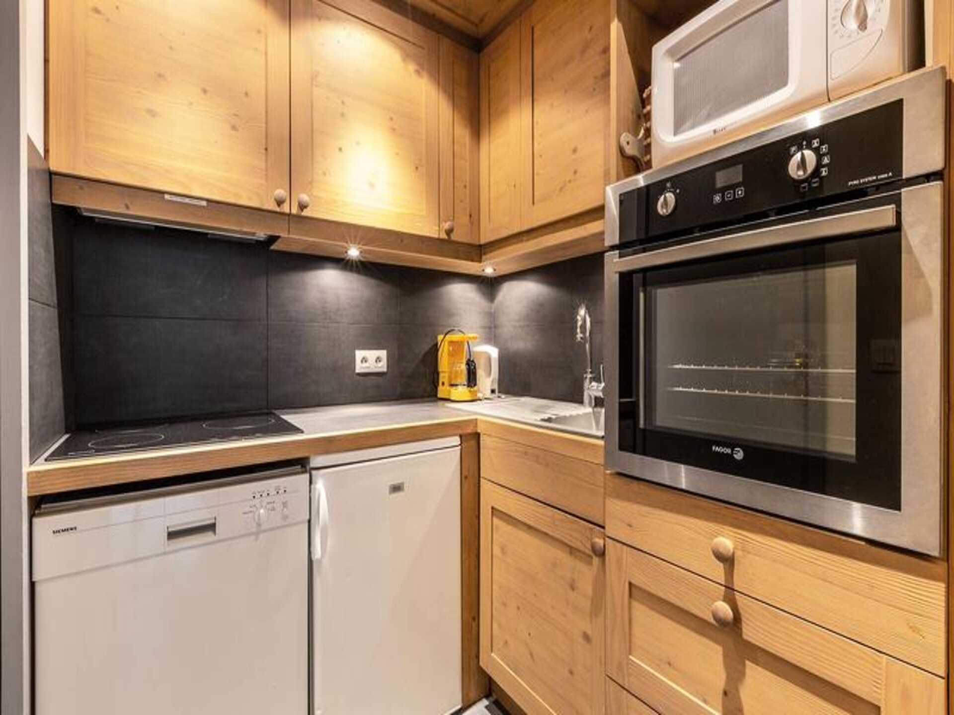 Ski-in, ski-out appartement voor 7 personen aan de piste in Méribel Mottaret - foto 8