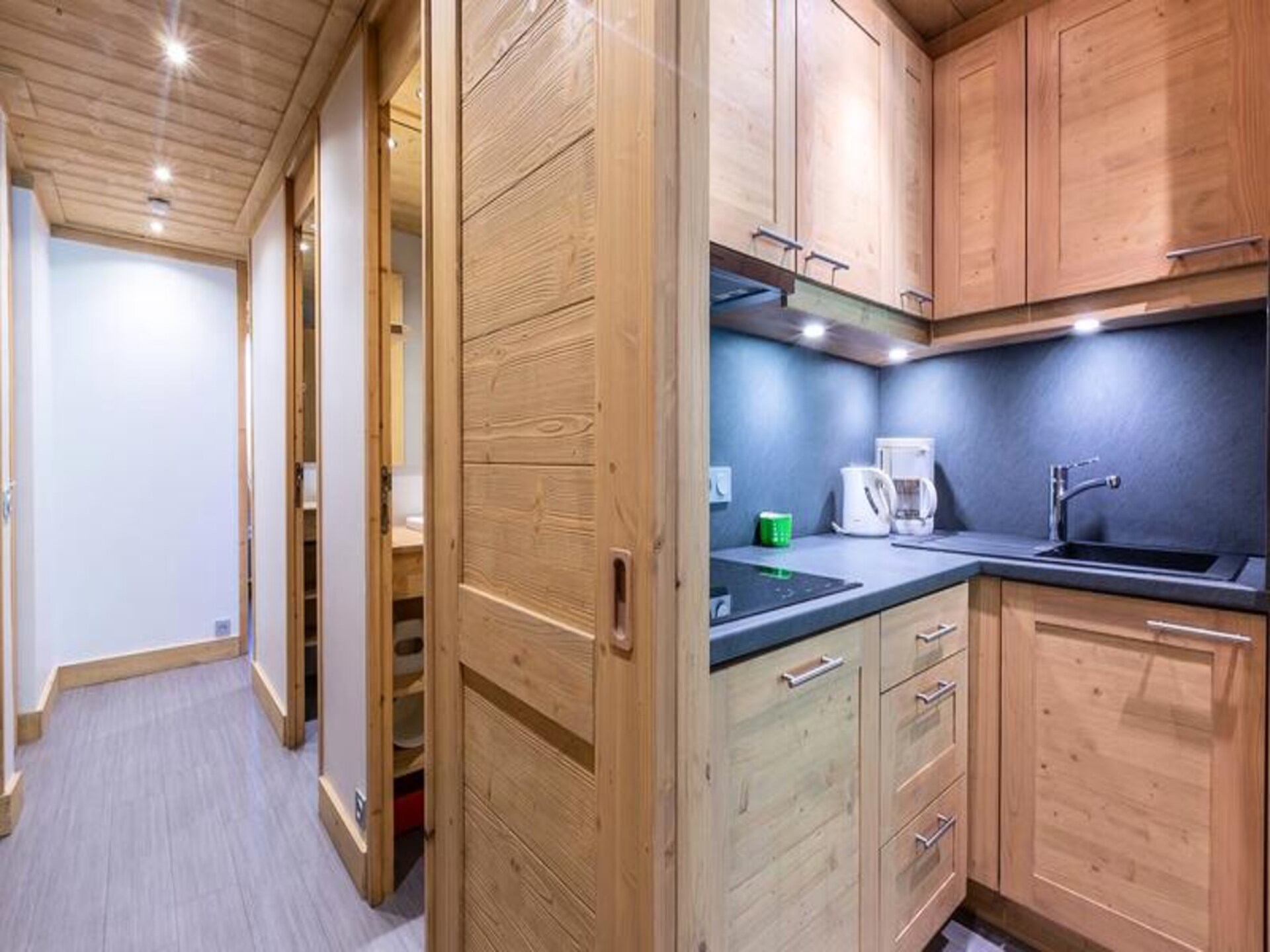 Ski-in, ski-out appartement voor 7 personen in Méribel Mottaret - foto 9
