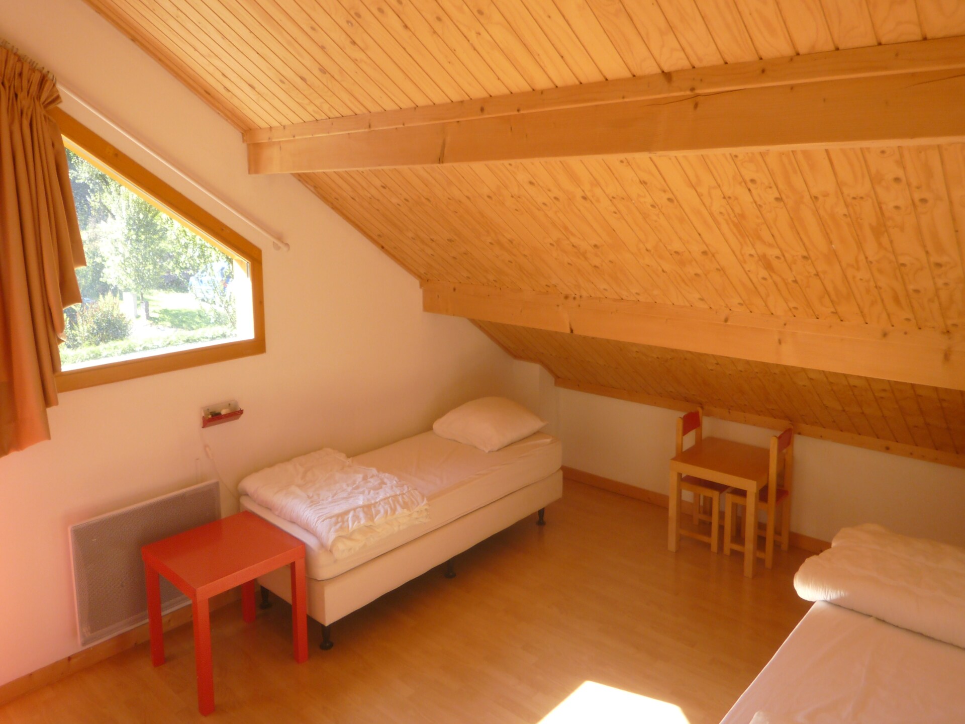 Chalet Montjoie: Ruim chalet voor 8 aan de voet van de Alpen - foto 13