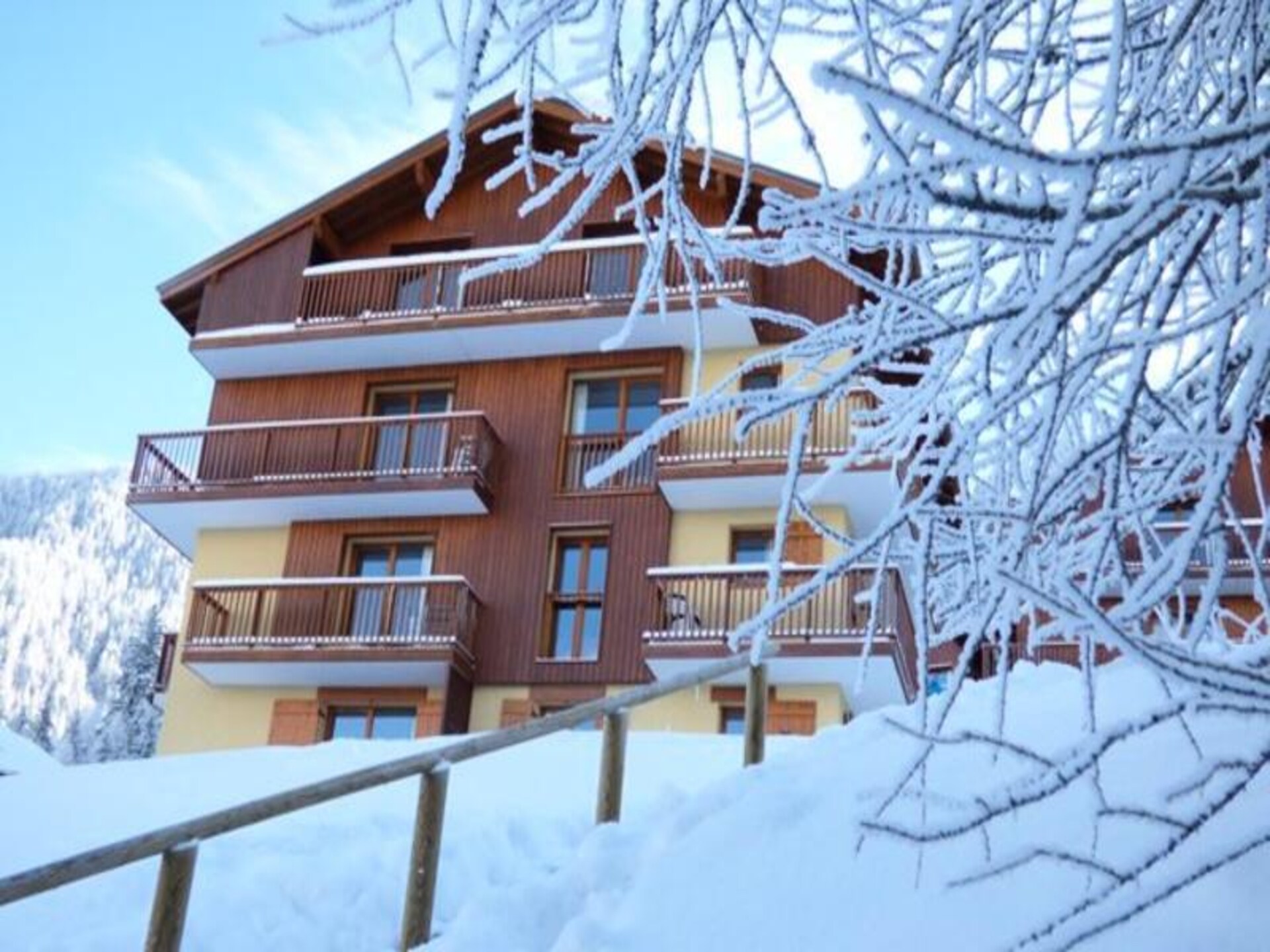 Alpenappartement 100m van piste in Valfréjus, met balkon en uitzicht - foto 4
