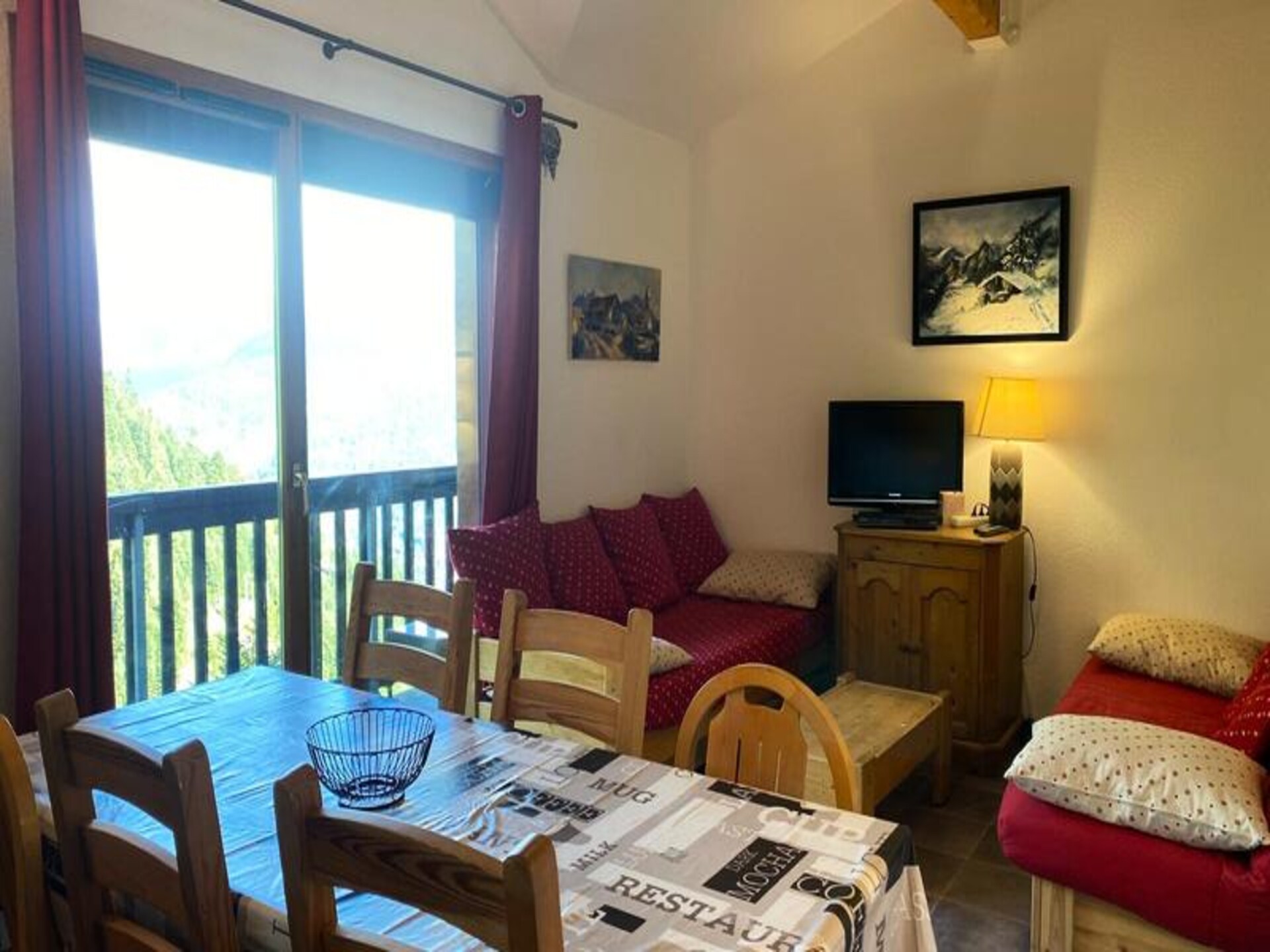 Authentiek 8-persoons appartement op 53m² met balkon, pal naast de piste in Modane - foto 17