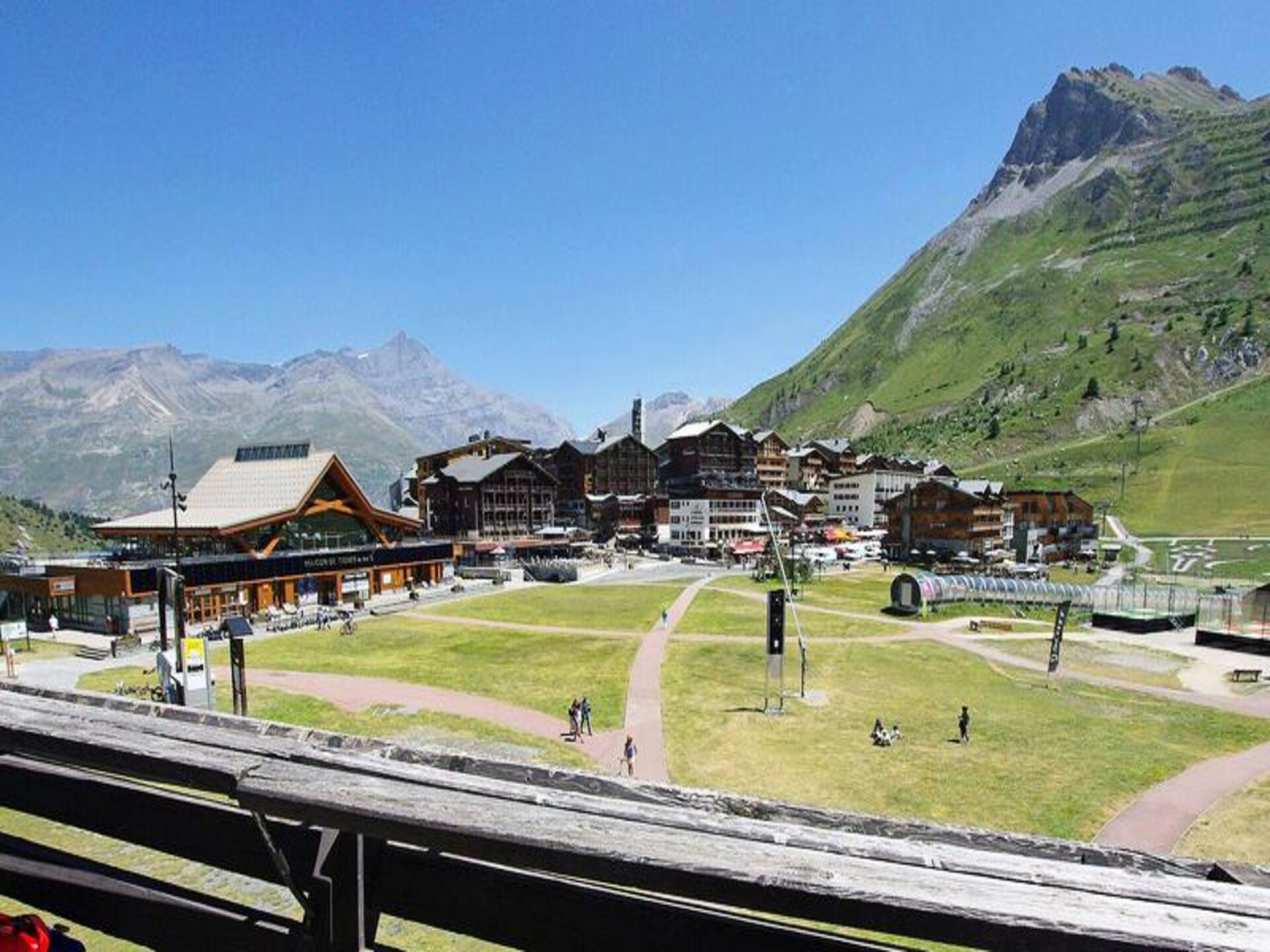 Ski-in/ski-out studio op 8e verdieping met panoramisch uitzicht op het meer van Tignes - foto 8