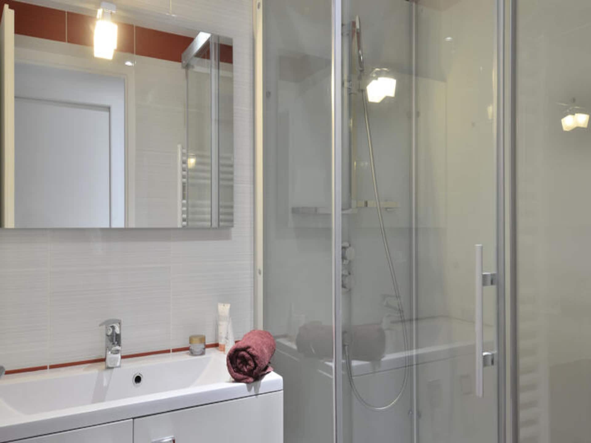 Ruim 11-persoons appartement op 100m van de piste in Plagne Bellecôte - foto 16