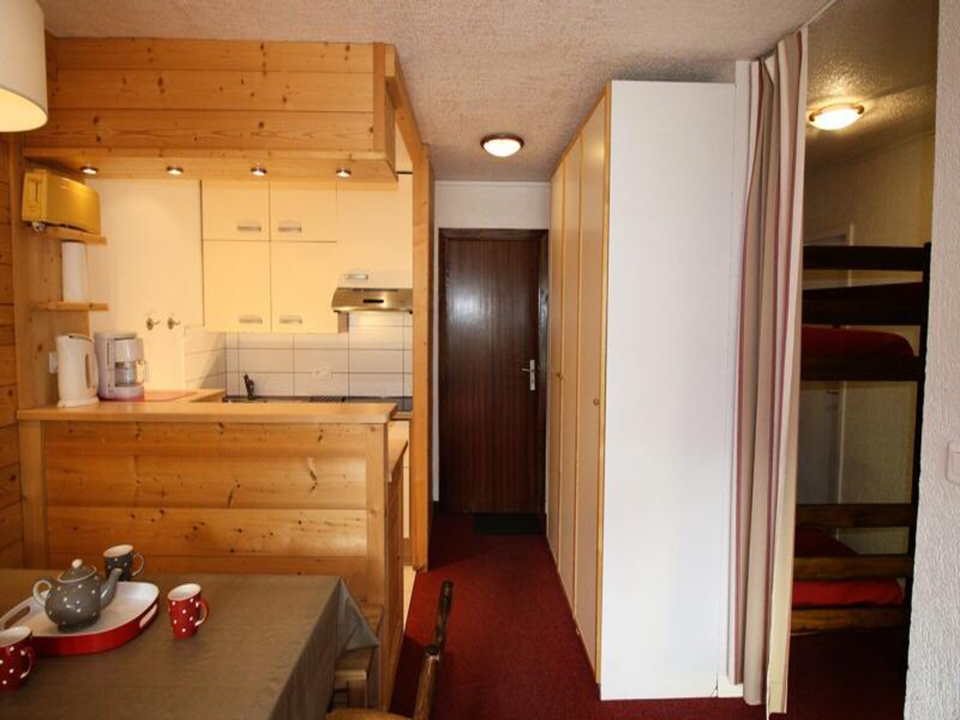 Zonnig 6-persoons appartement met gletsjerzicht en ski-in/ski-out in Tignes - foto 25
