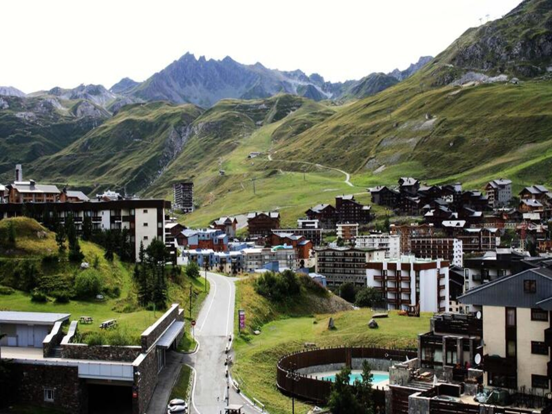 Zonnig 6-persoons appartement met gletsjerzicht en ski-in/ski-out in Tignes - foto 32