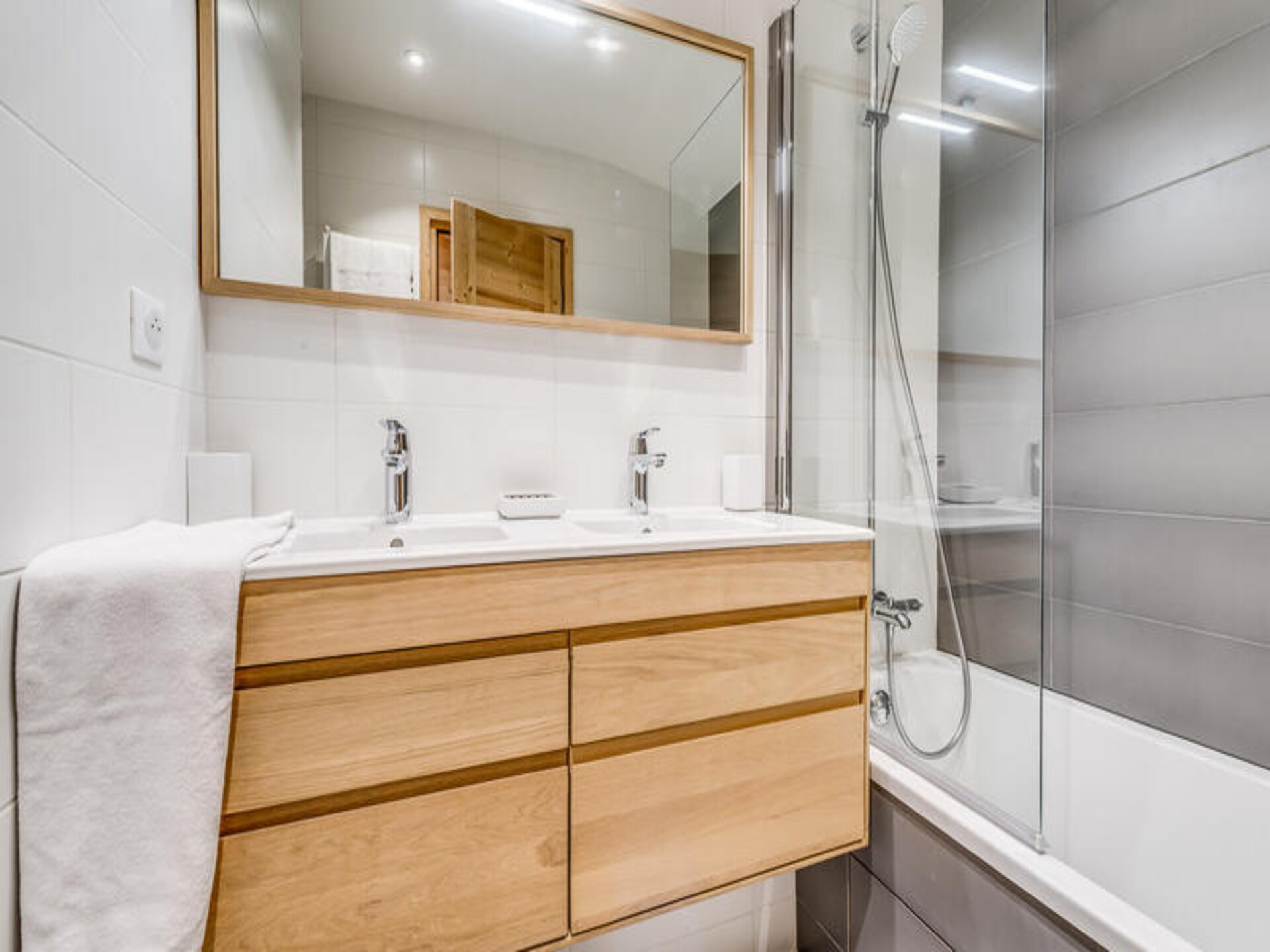 Luxe duplex in Tignes Val Claret: 50m², 7 personen, 250m tot de piste - foto 16