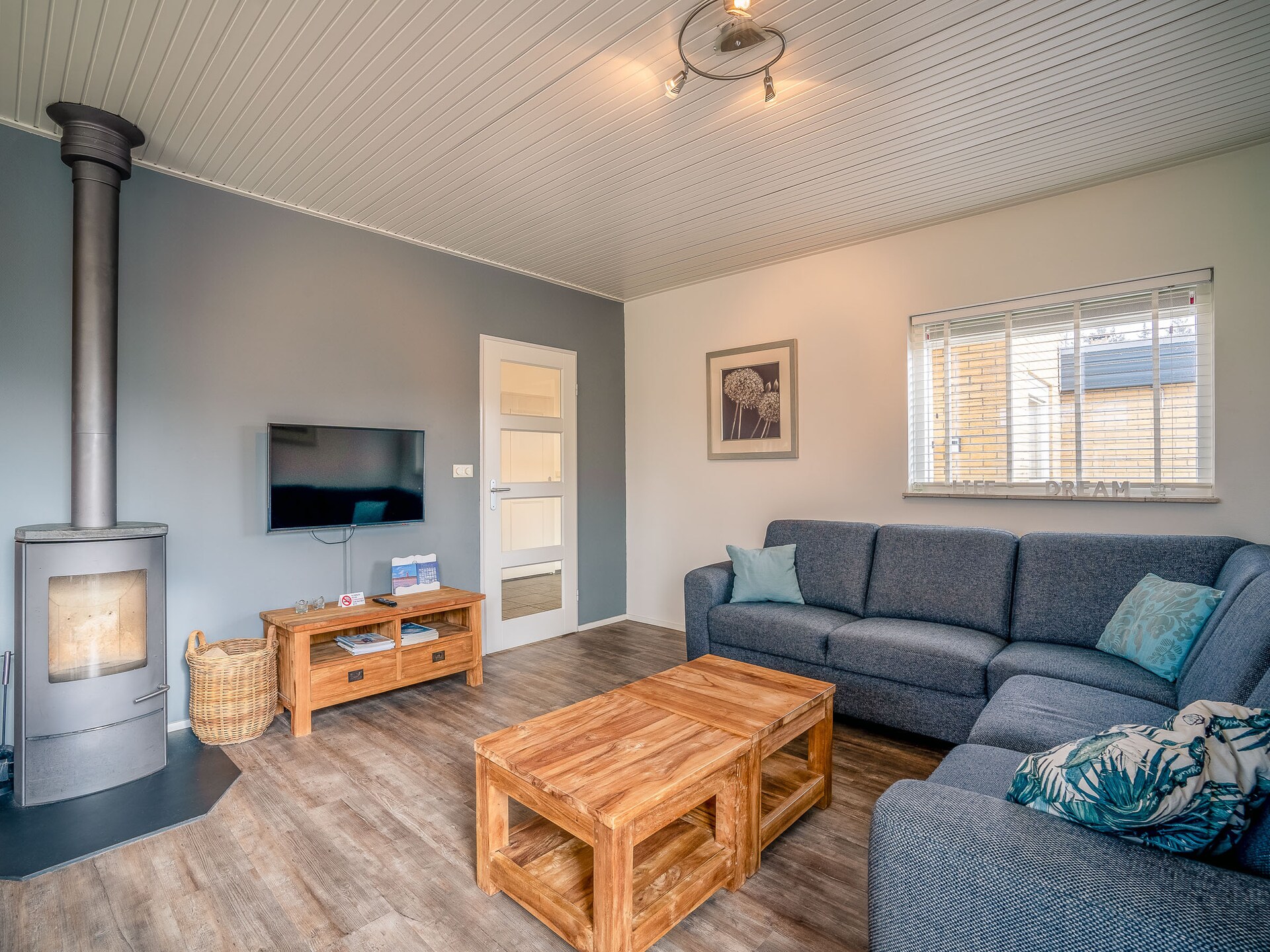 Luxe vrijstaande bosbungalow Orchismient 2 in hartje De Koog - foto 3