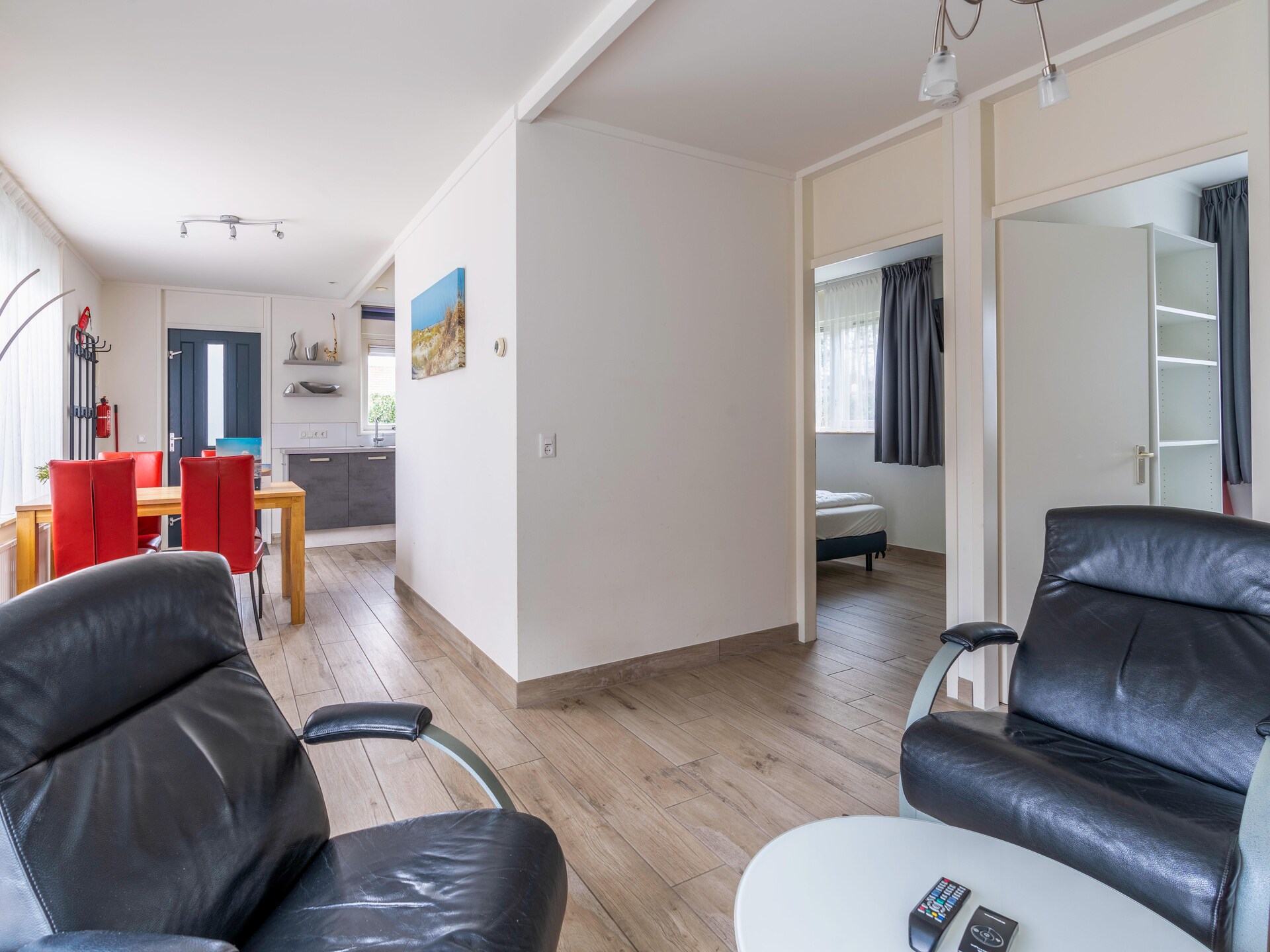 Texelfan: vrijstaande bungalow aan bosrand met omheinde tuin, 2km van strand - foto 8