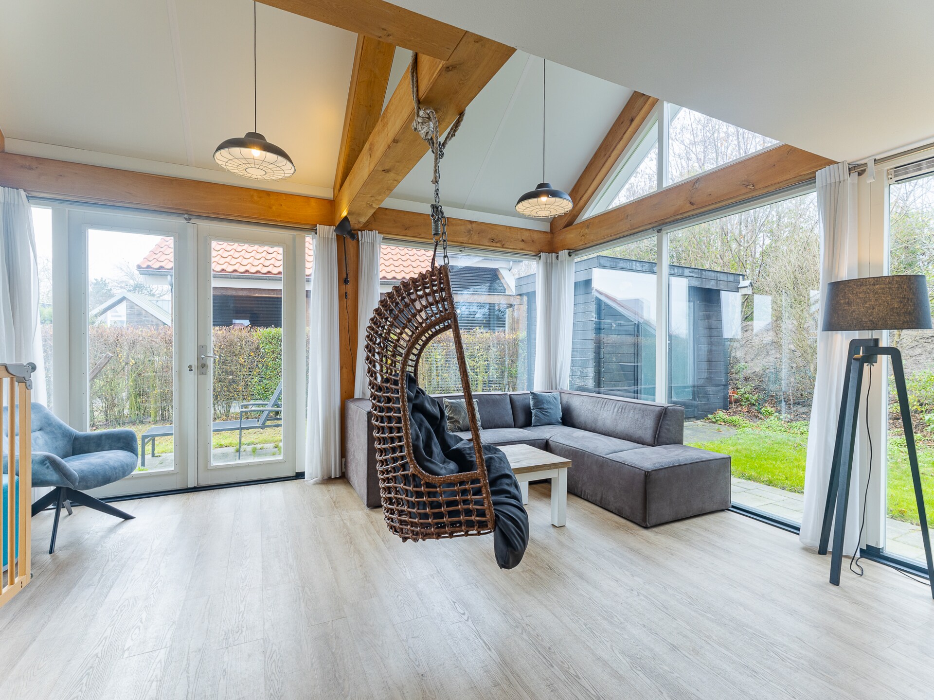 Solskin: Modern vakantiehuis op loopafstand van strand Renesse - foto 14