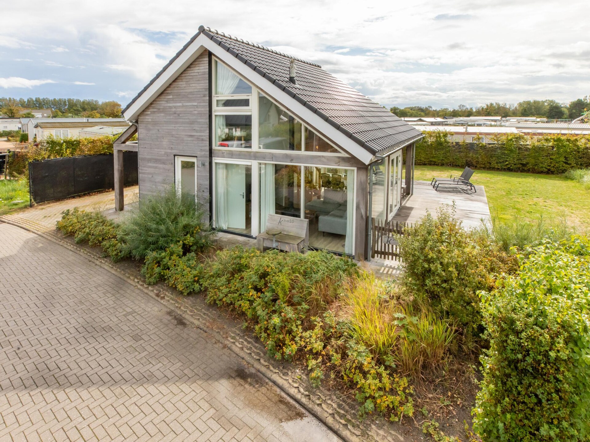 Villa Zonnedorp 10: Luxe strandvilla met privacy in Renesse - foto 1