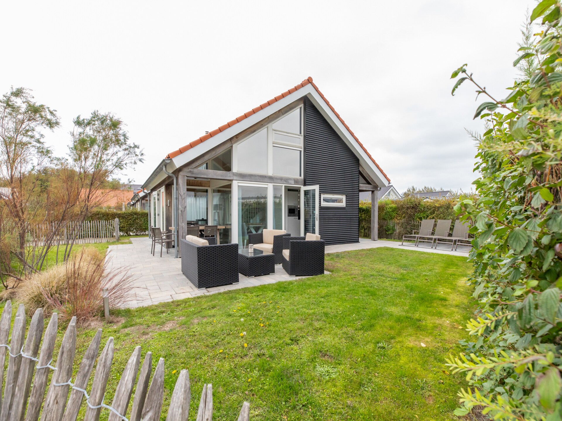 Zonnedorp 18 Duinhuis Renesse – Modern strandhuis met omheinde tuin voor 6 personen - foto 27