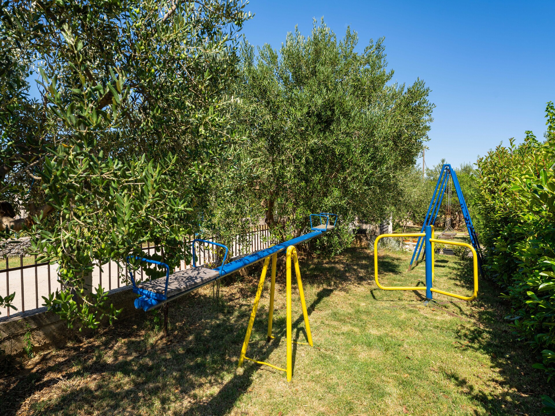 Vakantiehuis met privézwembad tussen de olijfbomen bij Šibenik - foto 36
