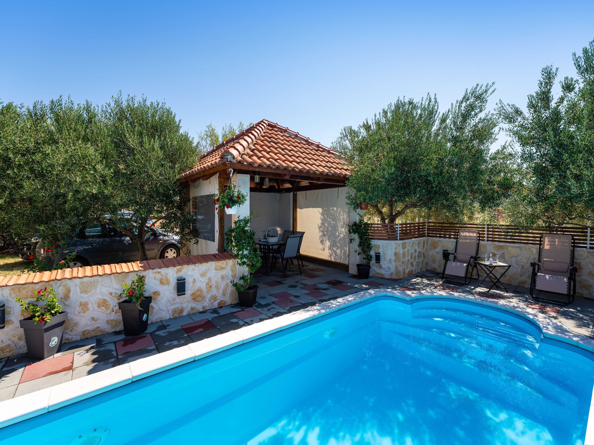 Vakantiehuis met privézwembad tussen de olijfbomen bij Šibenik - foto 17