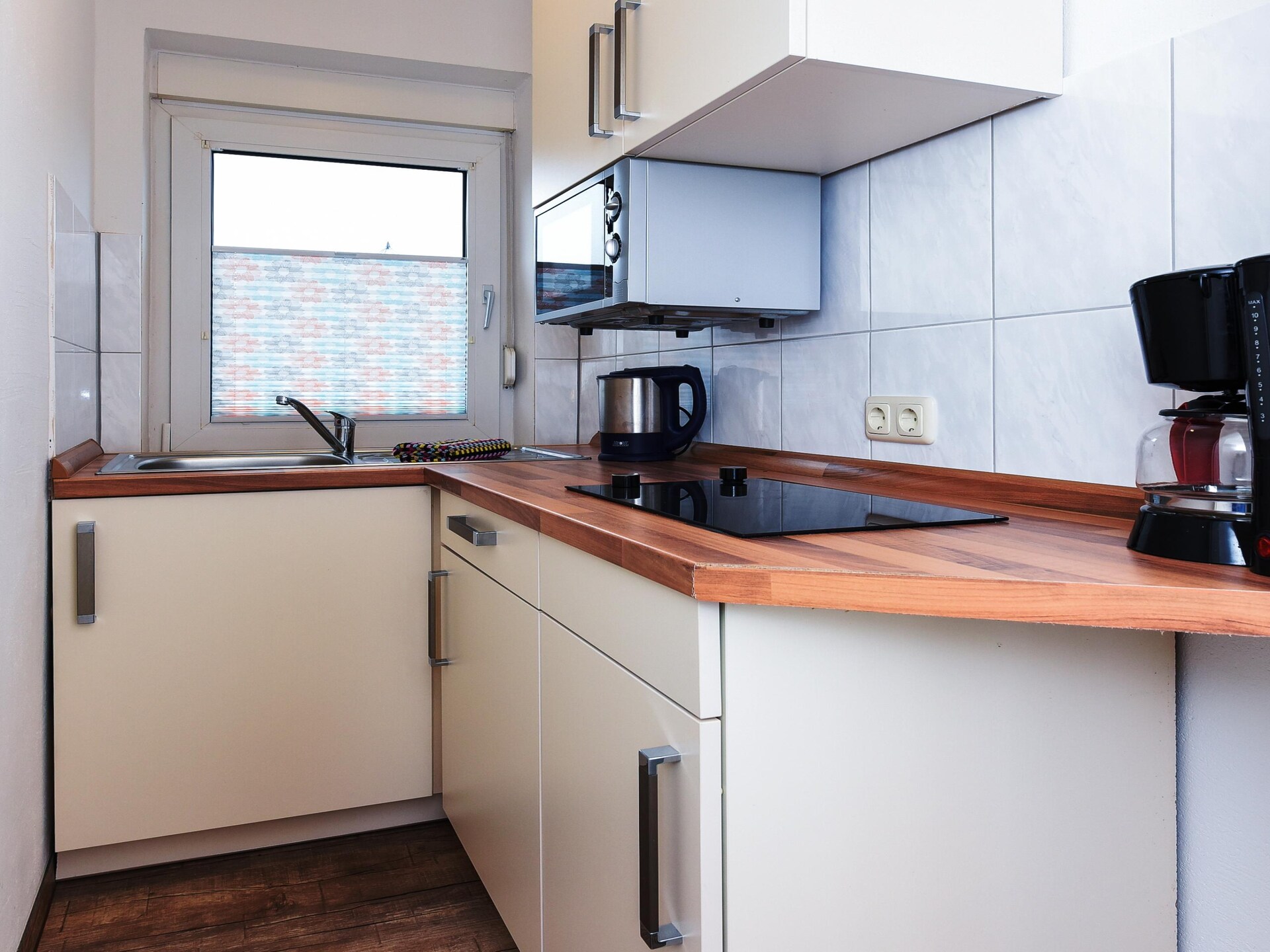 Knus appartement met balkon nabij strand Bensersiel - foto 15