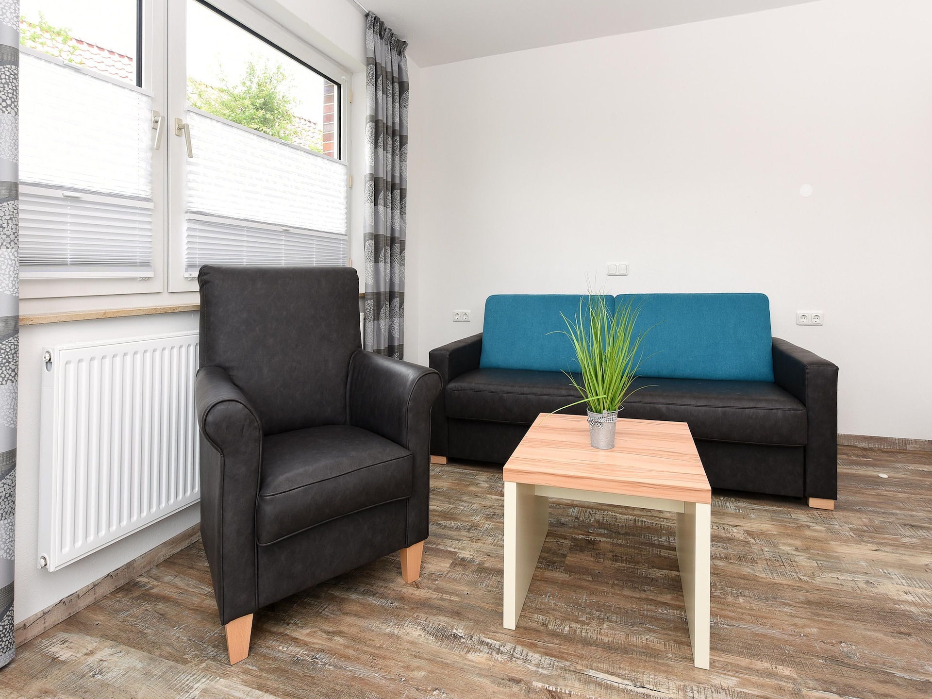 Op 350 m van zee: Modern appartement Haus zur Möwe 1 in Bensersiel - foto 6