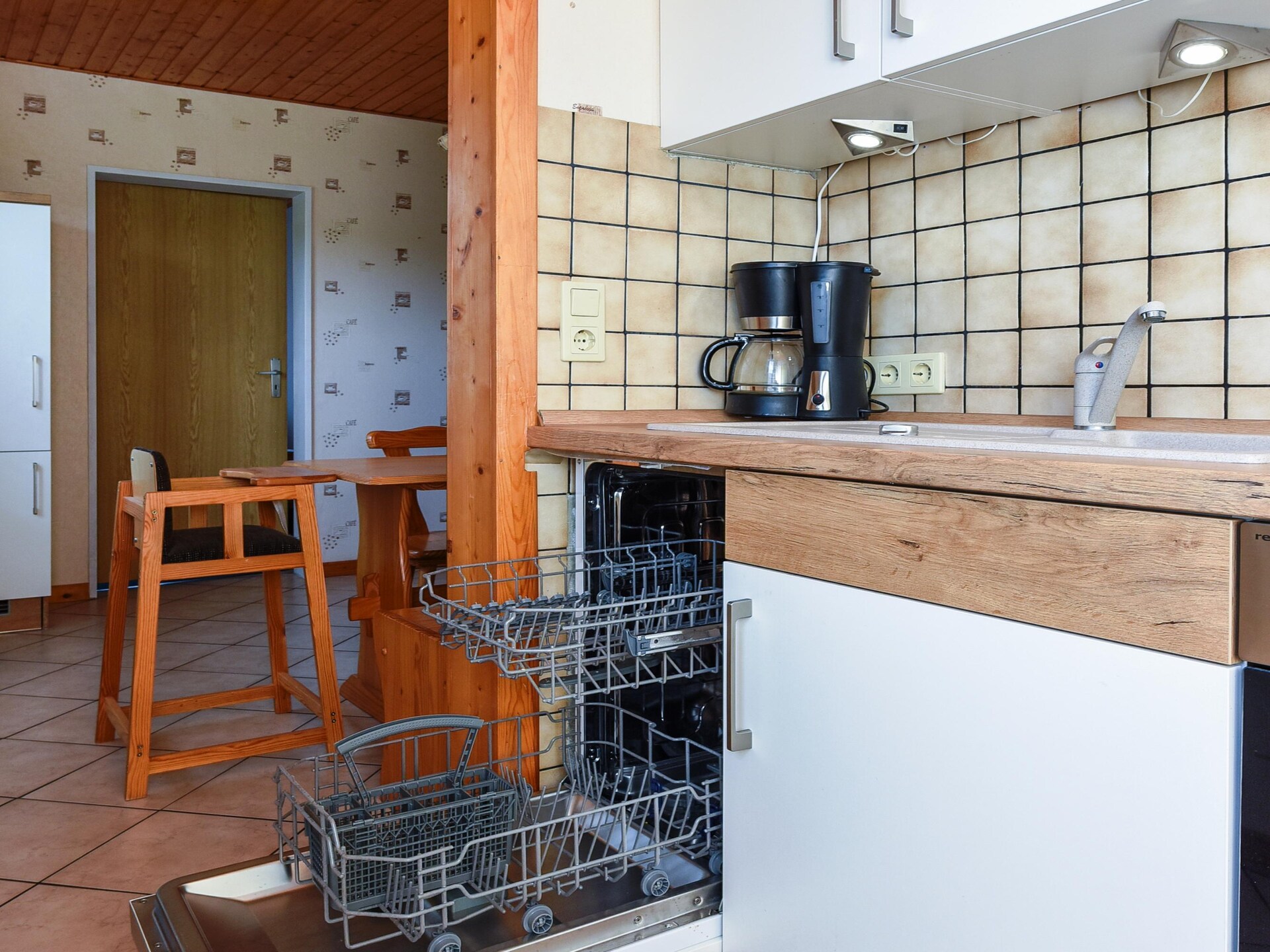 Licht appartement aan de Noordzeekust bij Bensersiel, dicht bij het strand - foto 11