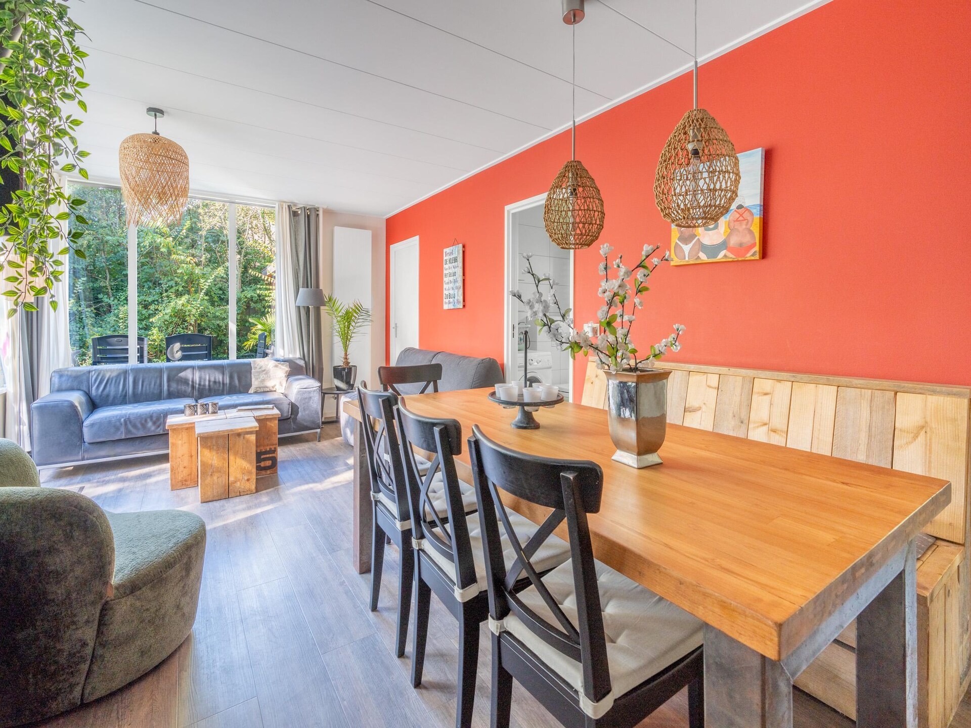 Vrijstaande bosbungalow voor 6 personen met omheinde tuin en oplaadpunt - foto 7