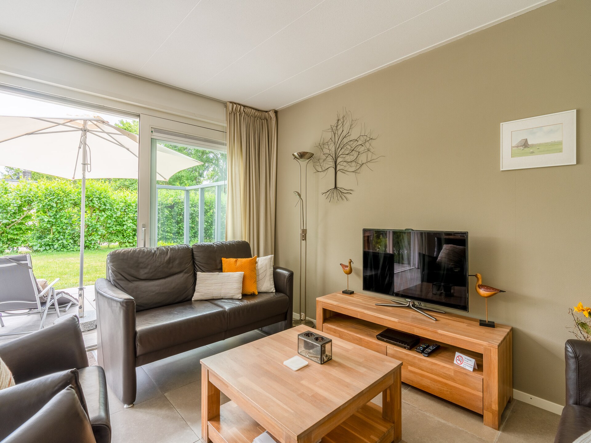 Sfeervol landhuis tussen bos en duin op Texel, 150m², huisdieren welkom - foto 2