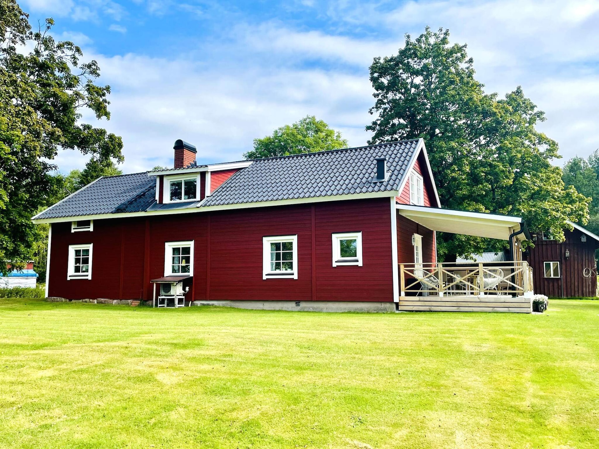 Rustiek vakantiehuis aan de golfbaan in Brålanda, Dalsland - foto 7