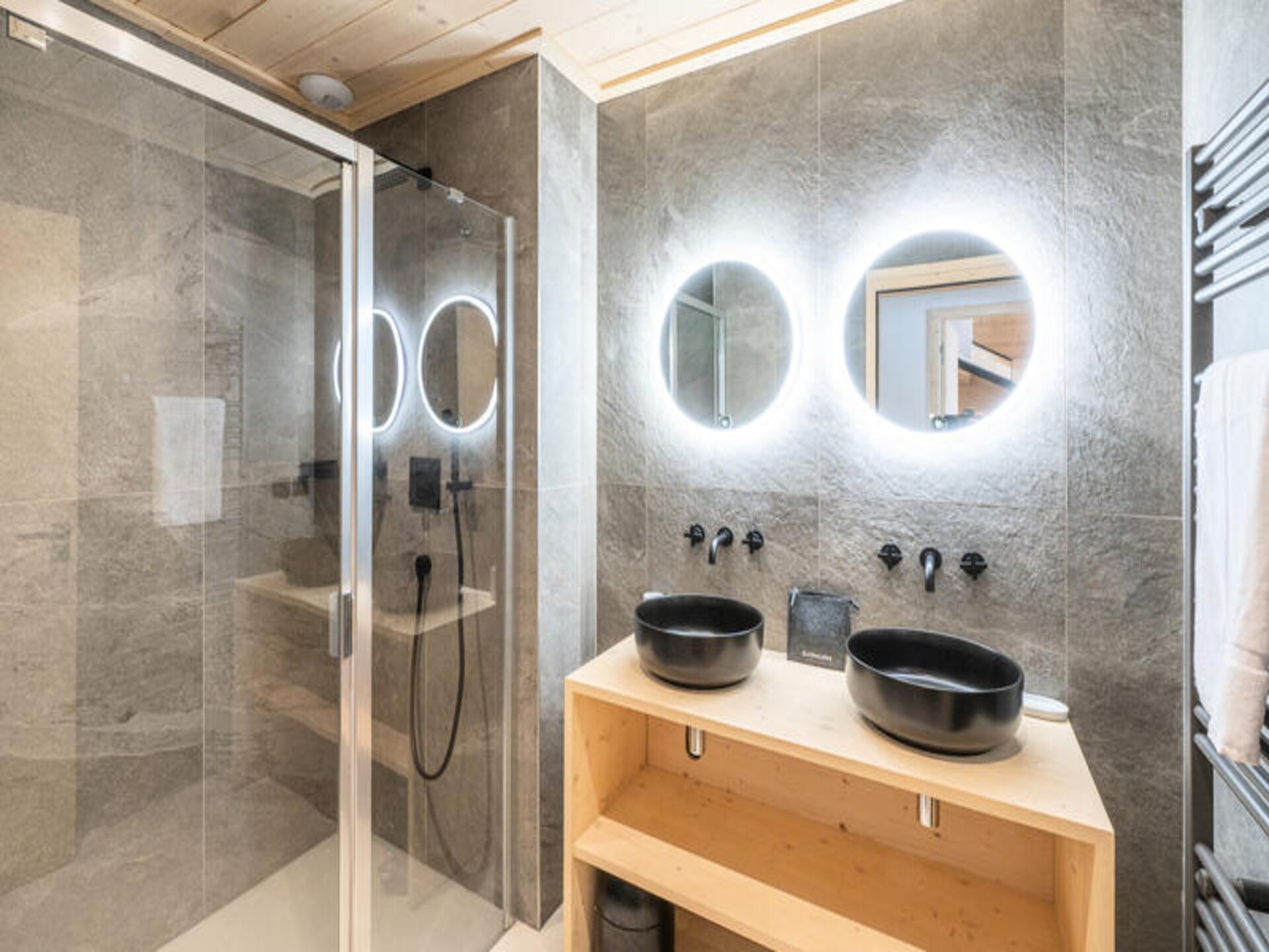 Luxueus duplex appartement met ski-in/ski-out in Alpe d'Huez, 9 personen - foto 11