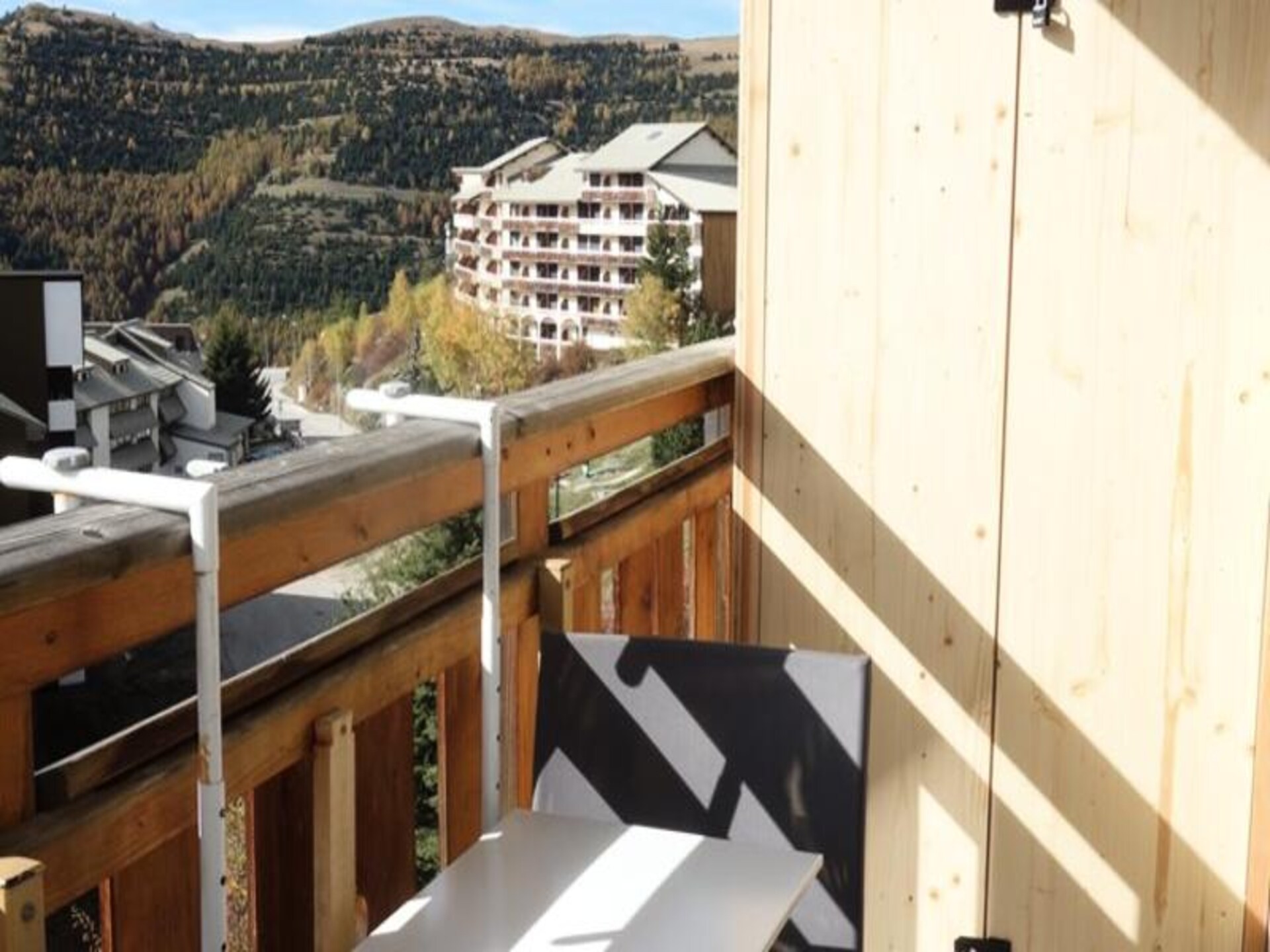 Gezellig 4-persoons appartement in Résidence Balcons d'Huez met skilift op 50m - foto 9