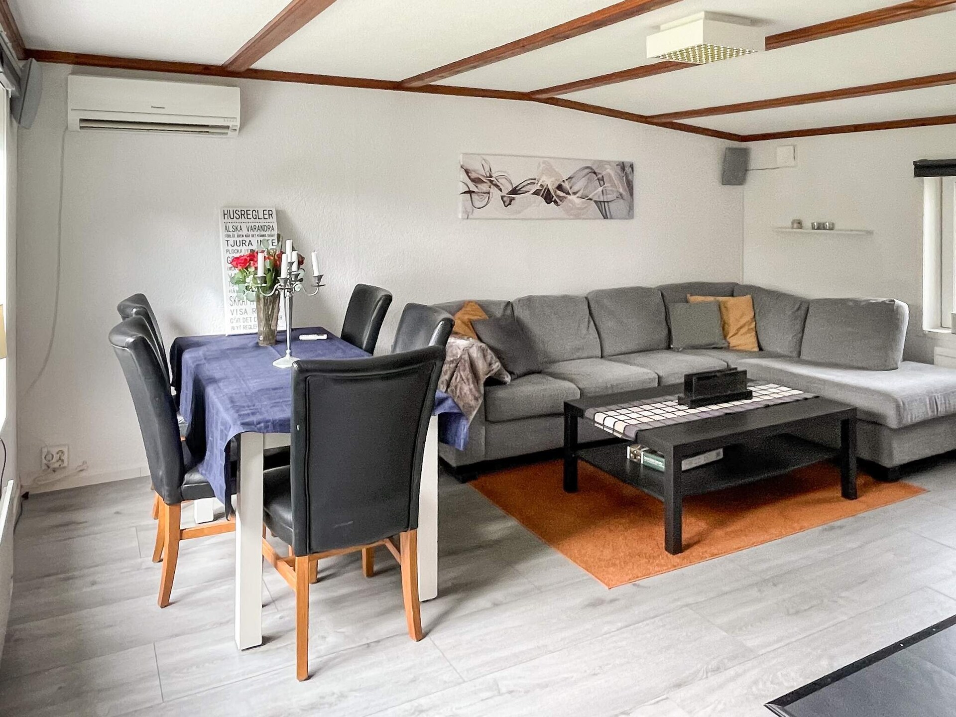 Zweeds vakantiehuis met privézwembad op 170 meter van zee in Sandvik - foto 20
