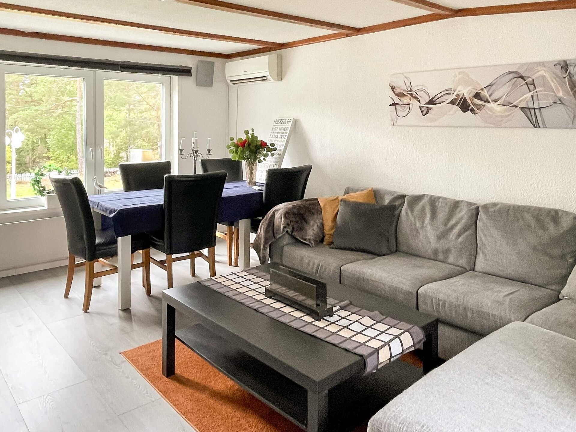 Zweeds vakantiehuis met privézwembad op 170 meter van zee in Sandvik - foto 21