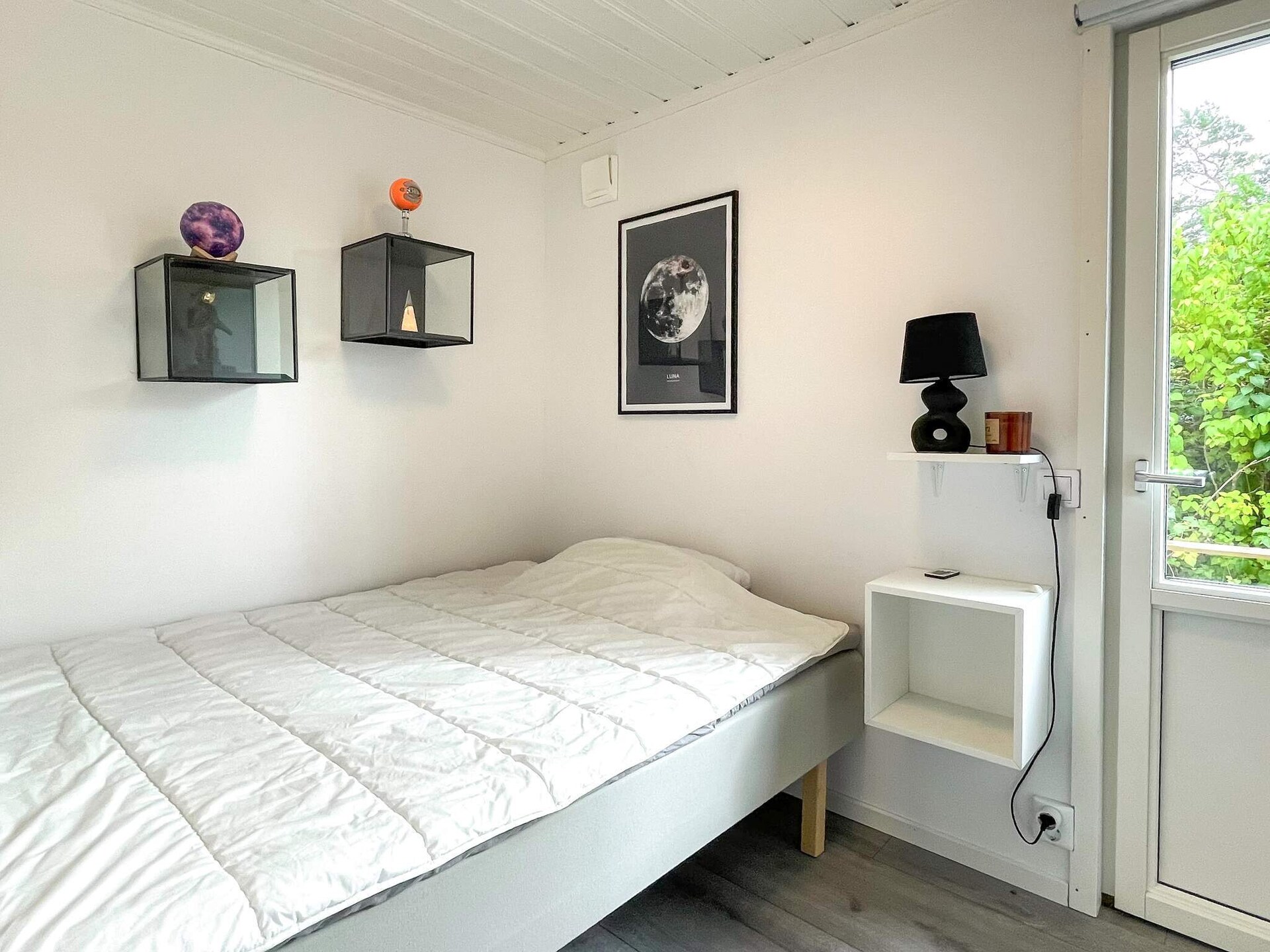 Zweeds vakantiehuis met privézwembad op 170 meter van zee in Sandvik - foto 29