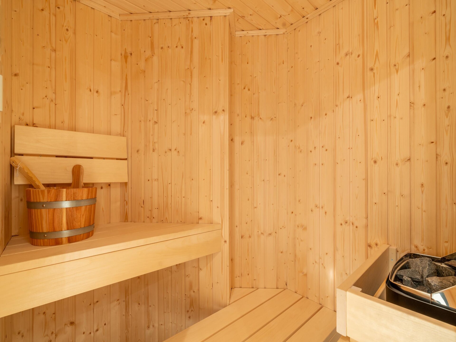 Juliana 028: Wellnessappartement met zeezicht op het hoogste duin van Texel - foto 11