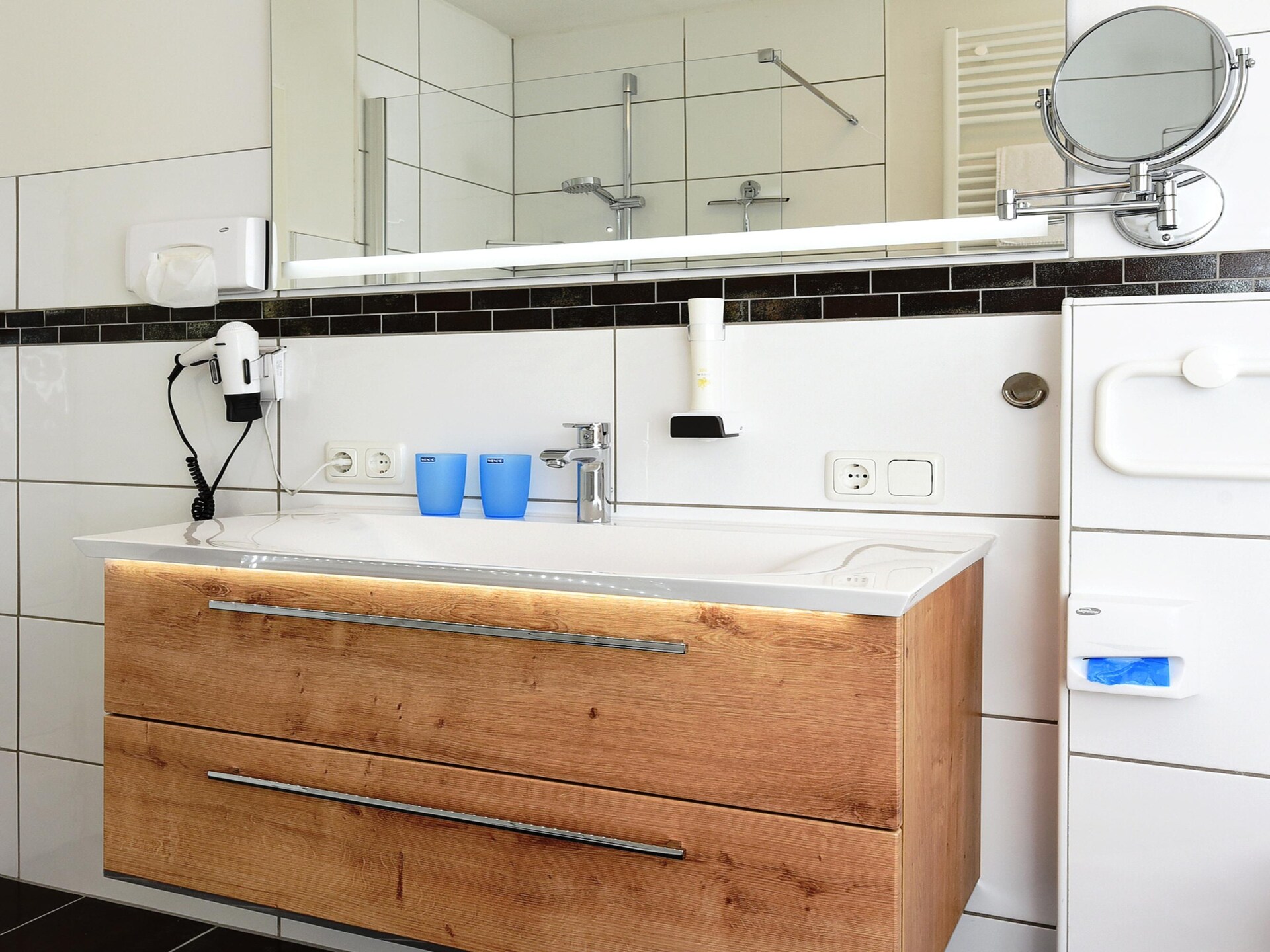 Op 350 m van zee: Modern appartement in Bensersiel - foto 14