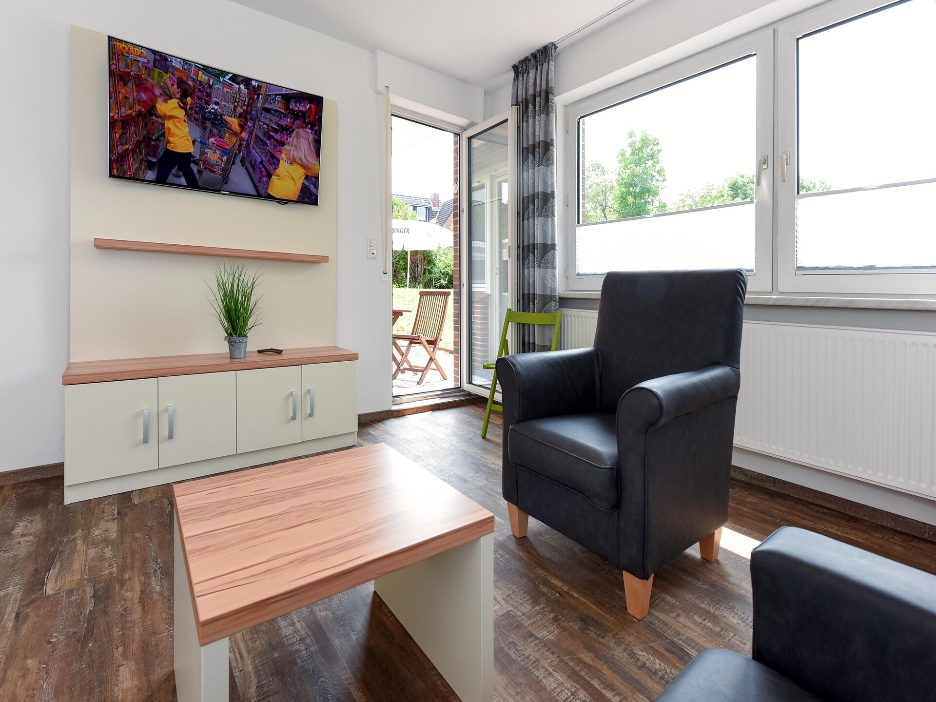 Op 350 m van zee: Modern appartement in Bensersiel - foto 4