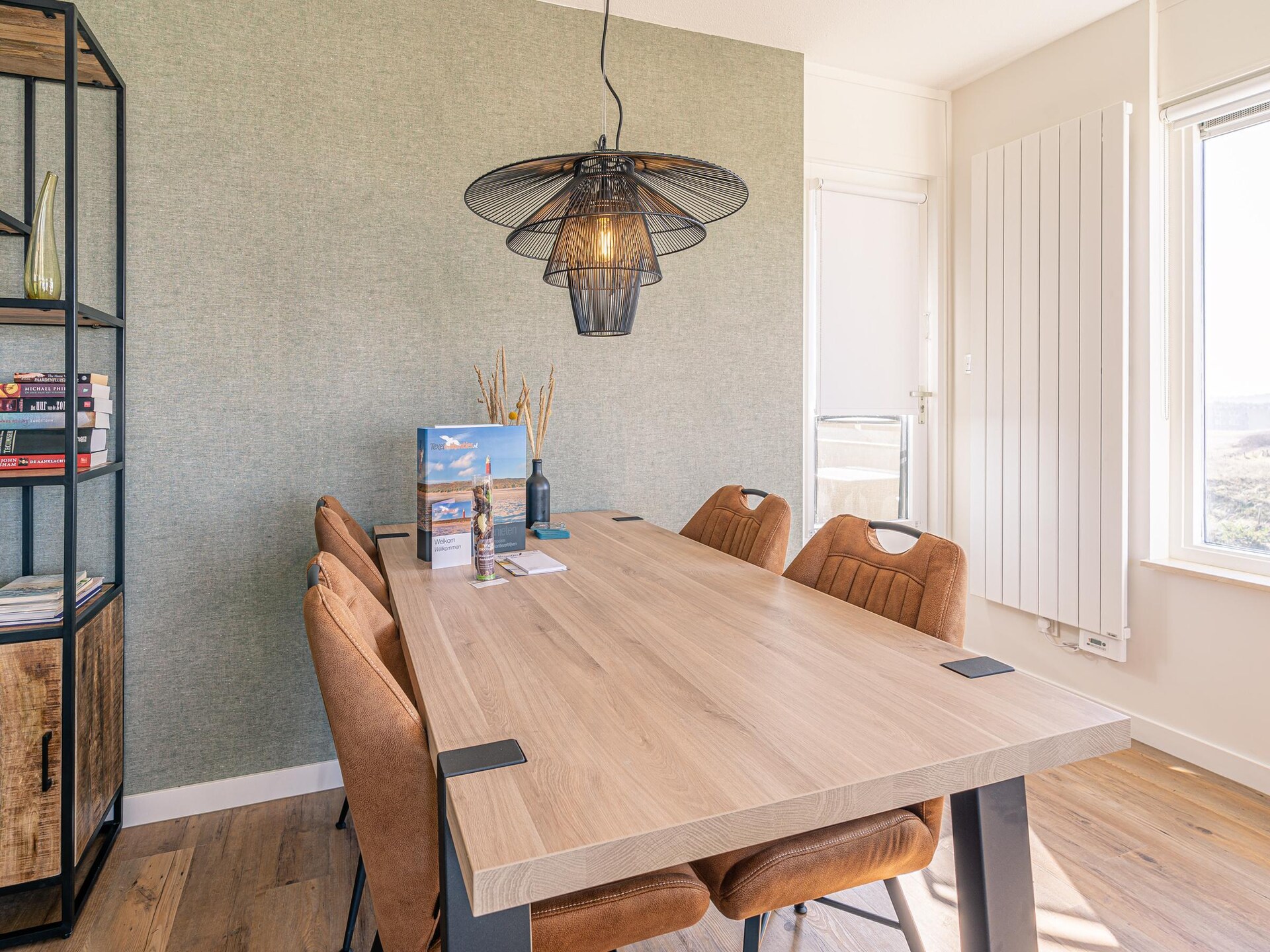 Modern hoekappartement met panoramisch zeezicht in bosrijke omgeving - foto 6
