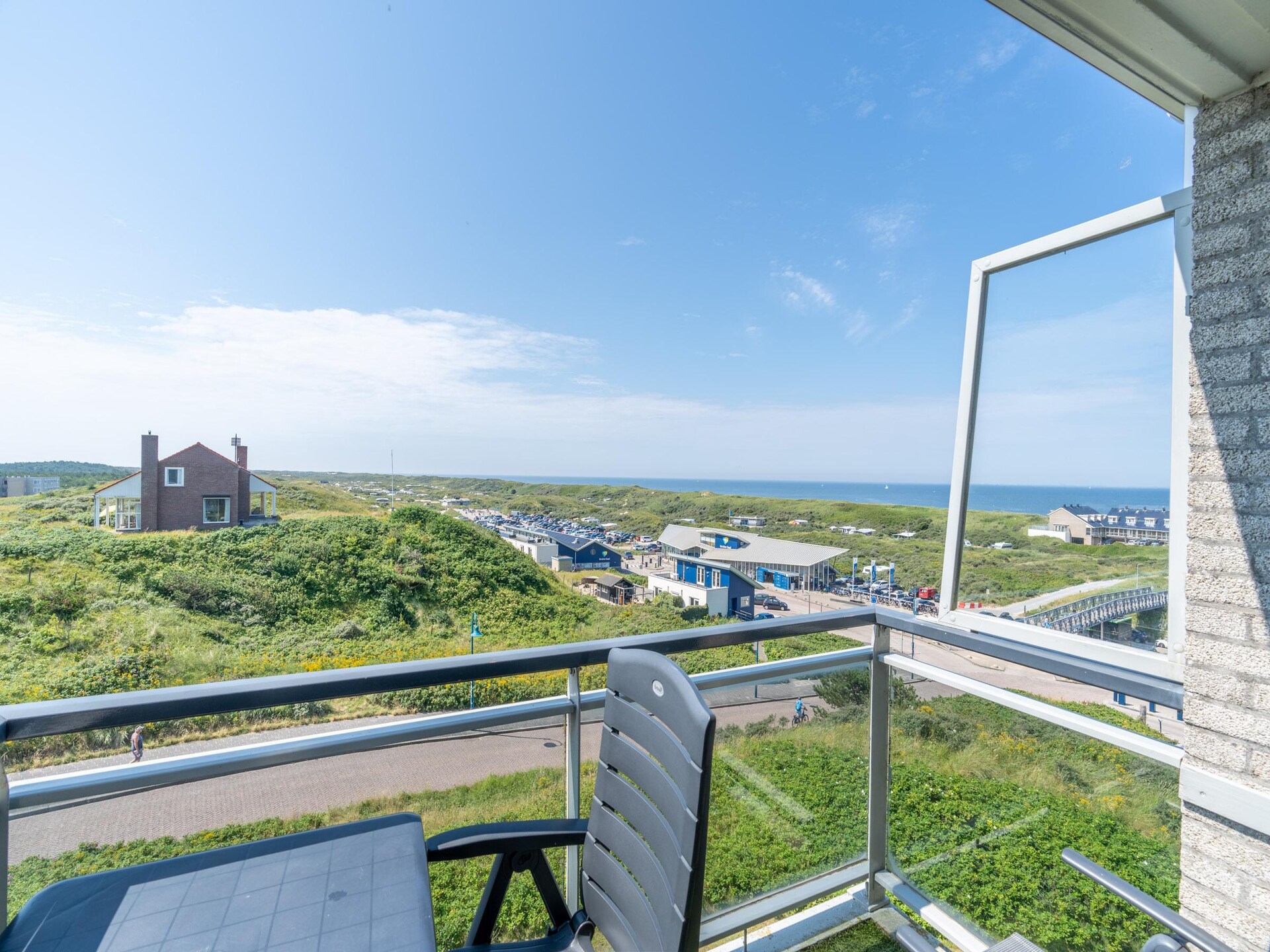 Modern hoekappartement met panoramisch zeezicht in bosrijke omgeving - foto 11