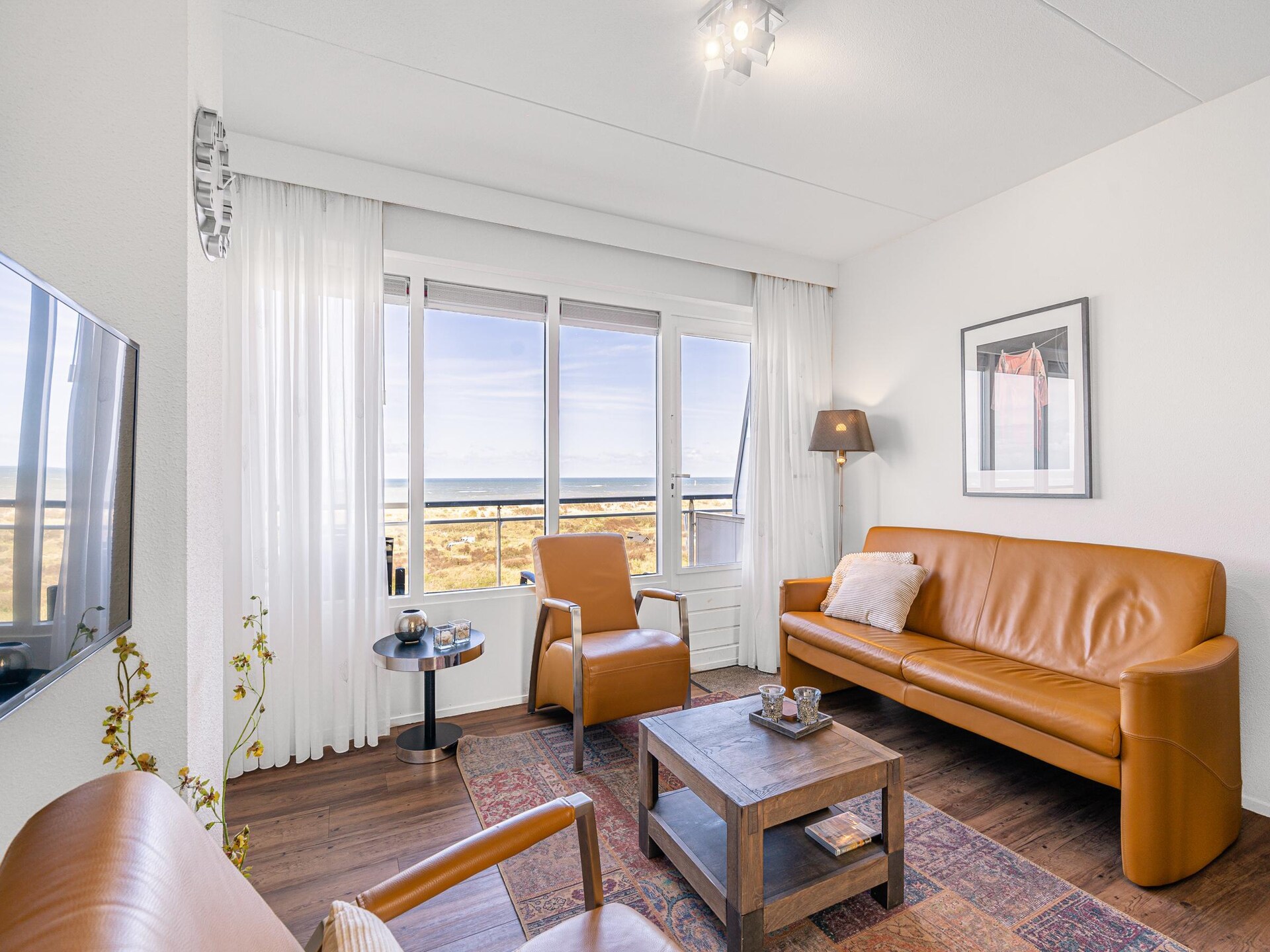 Sfeervol 4-persoons appartement met zeezicht op 2e etage in De Koog - foto 2