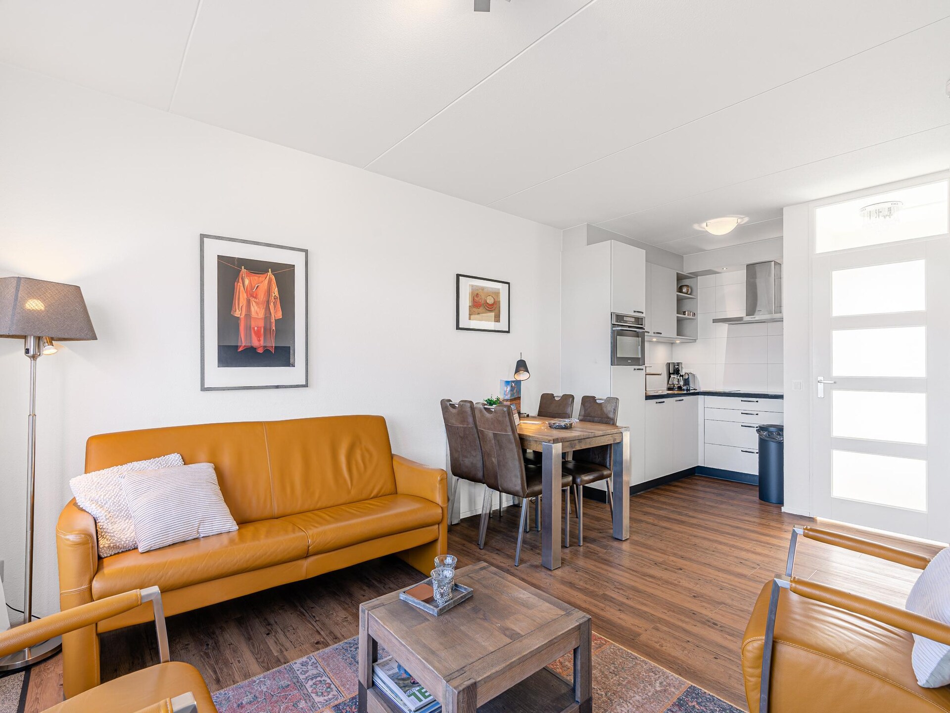 Sfeervol 4-persoons appartement met zeezicht op 2e etage in De Koog - foto 4