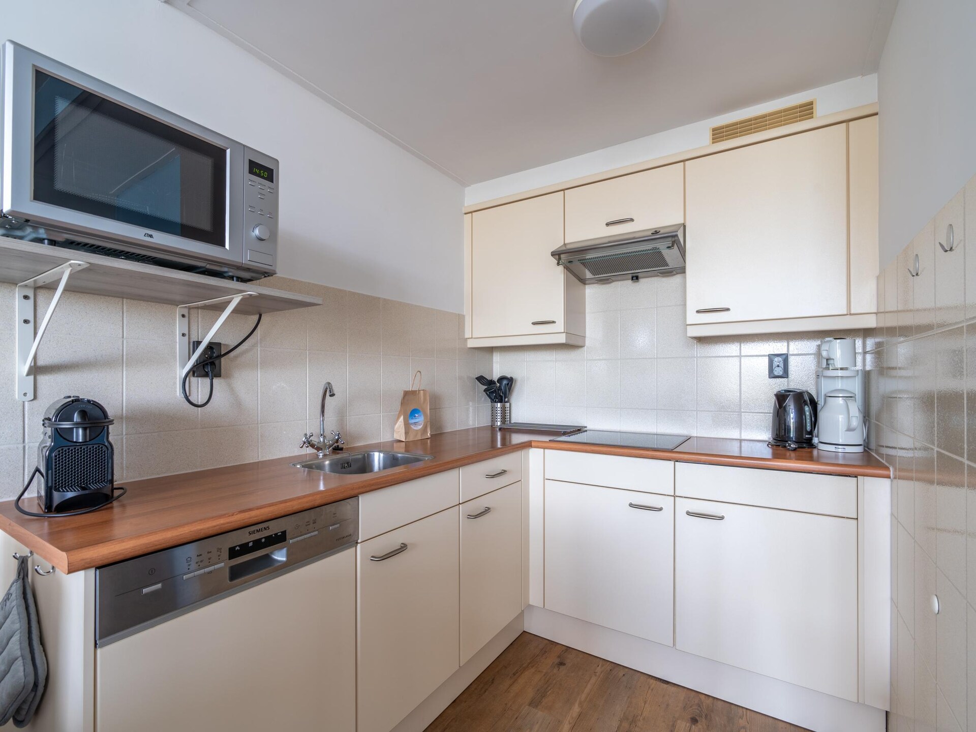 Juliana 076: Sfeervol appartement op het hoogste duin van Texel - foto 7