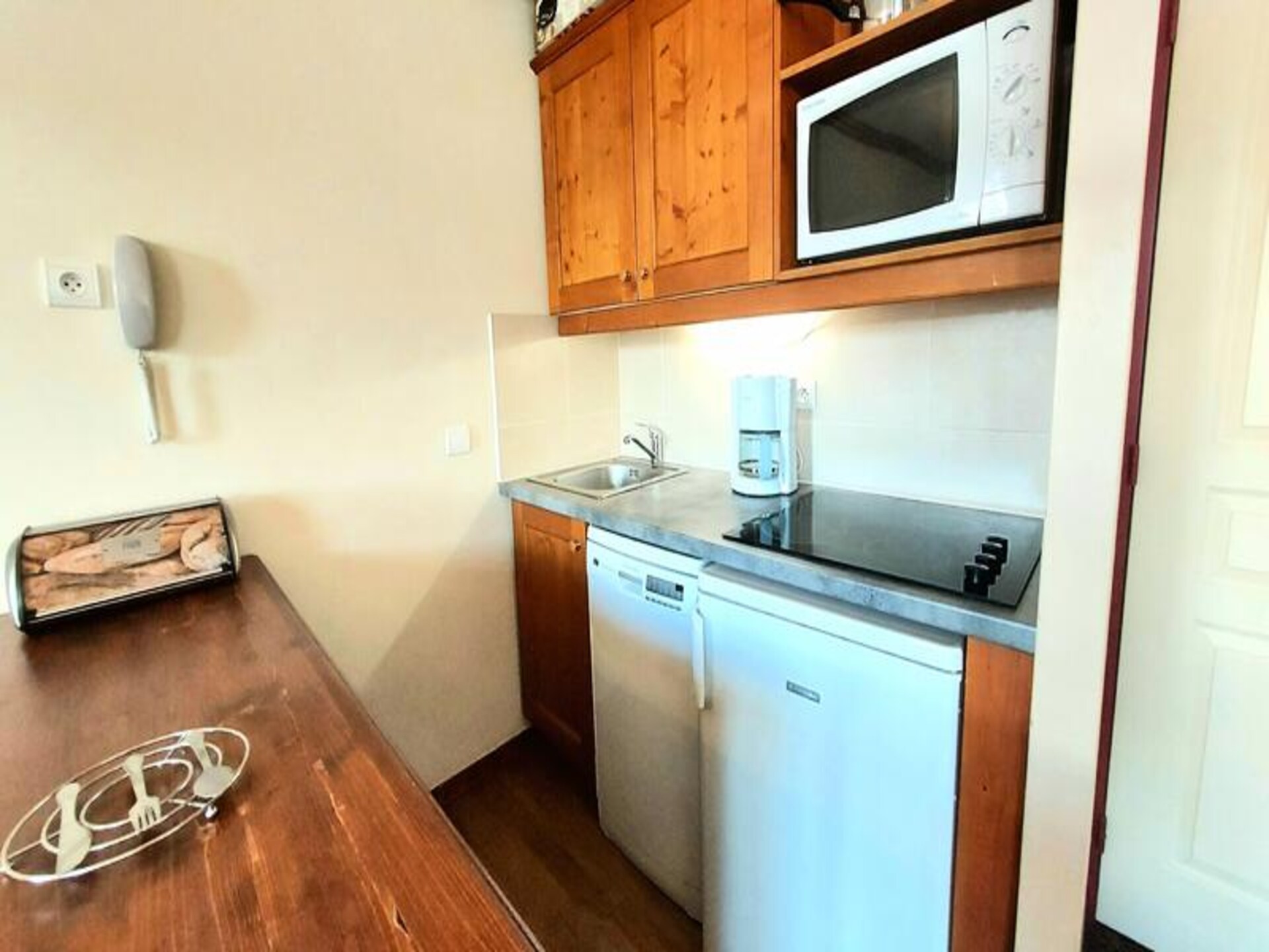 Ski-in/ski-out appartement La Plagne met zuidelijk balkon en piste-uitzicht - foto 11