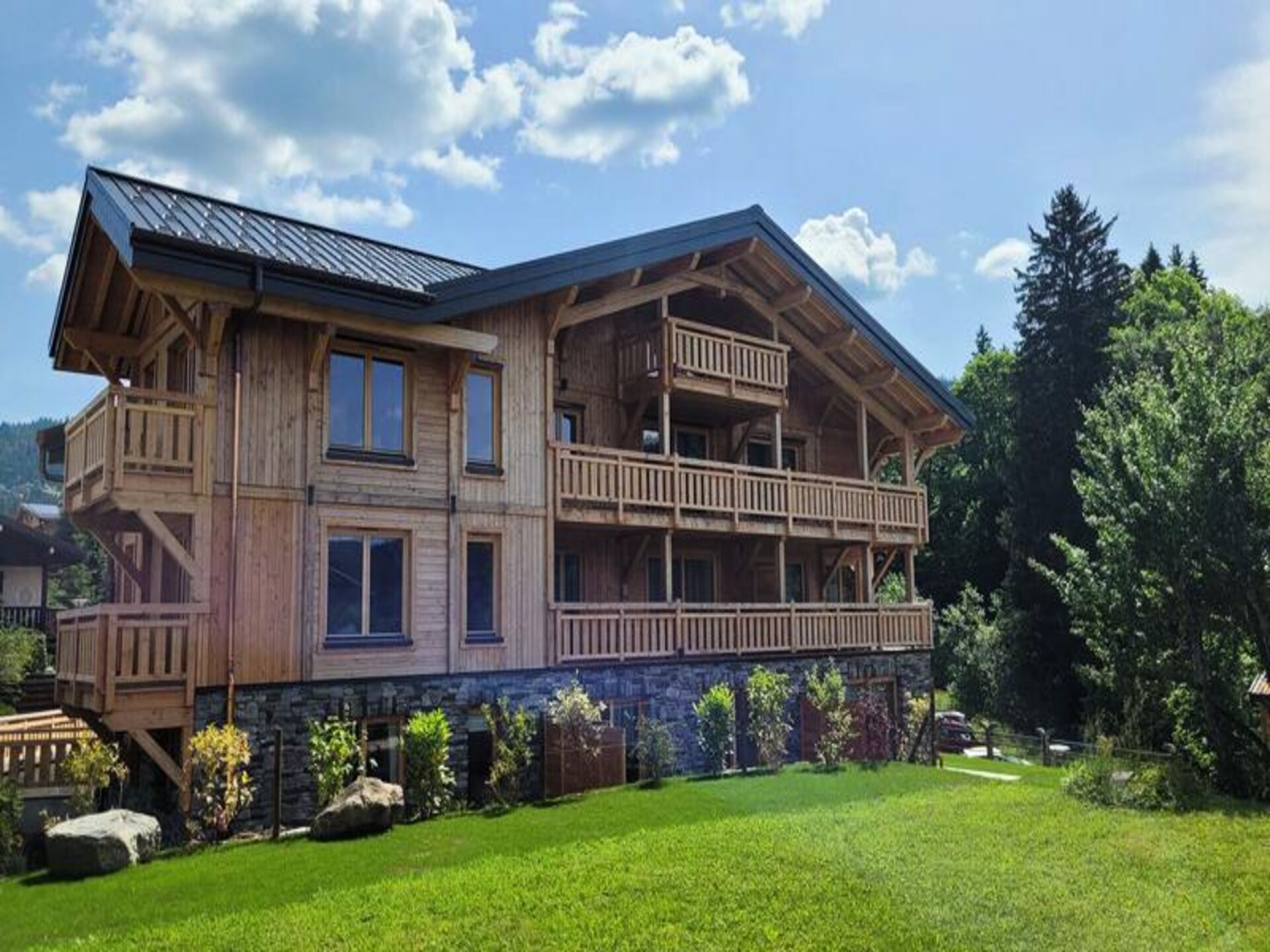 Nieuw appartement in Les Gets, 500m van de piste met zonnig terras - foto 1