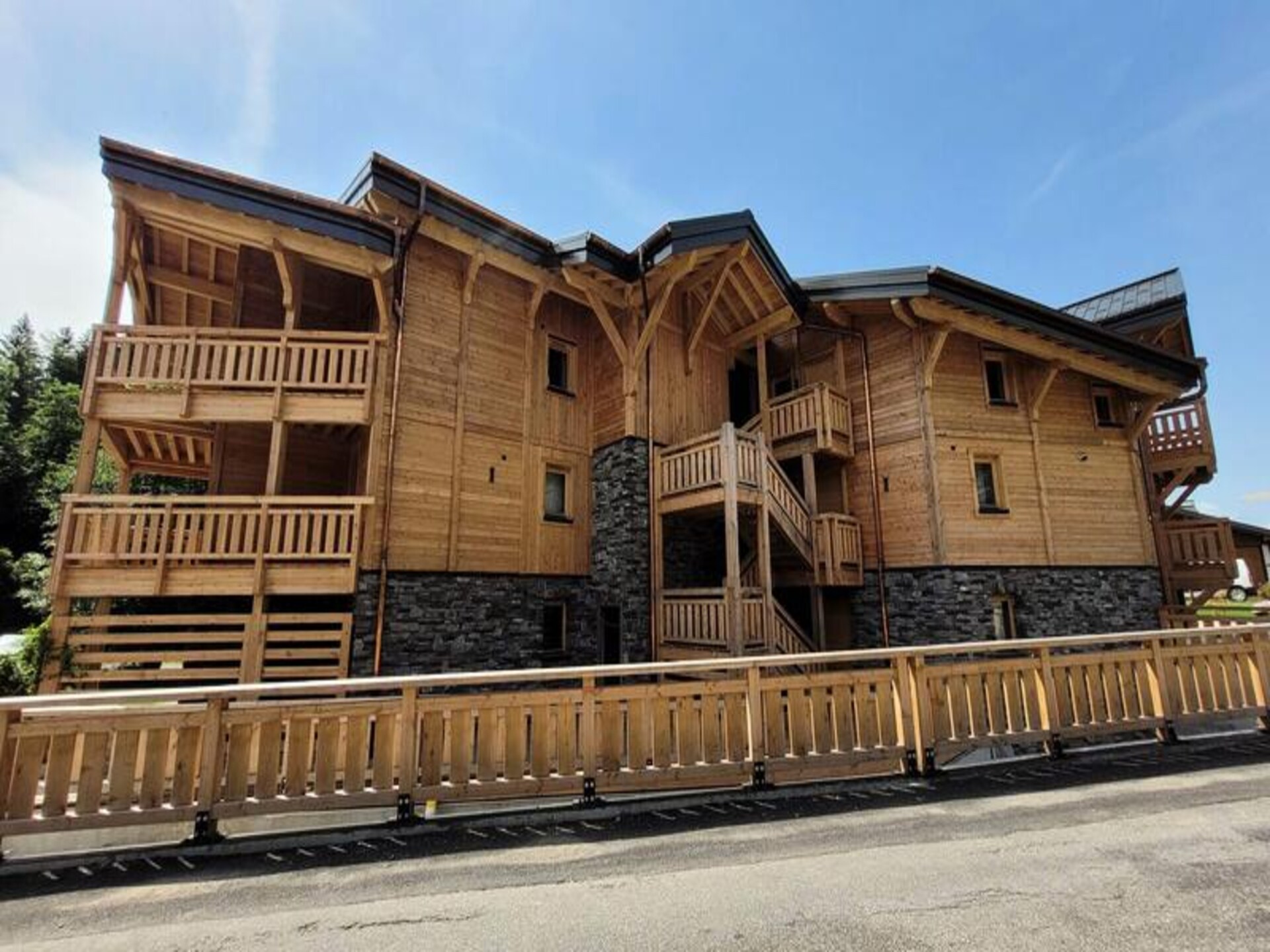 Nieuw appartement in Les Gets, 500m van de piste met zonnig terras - foto 12