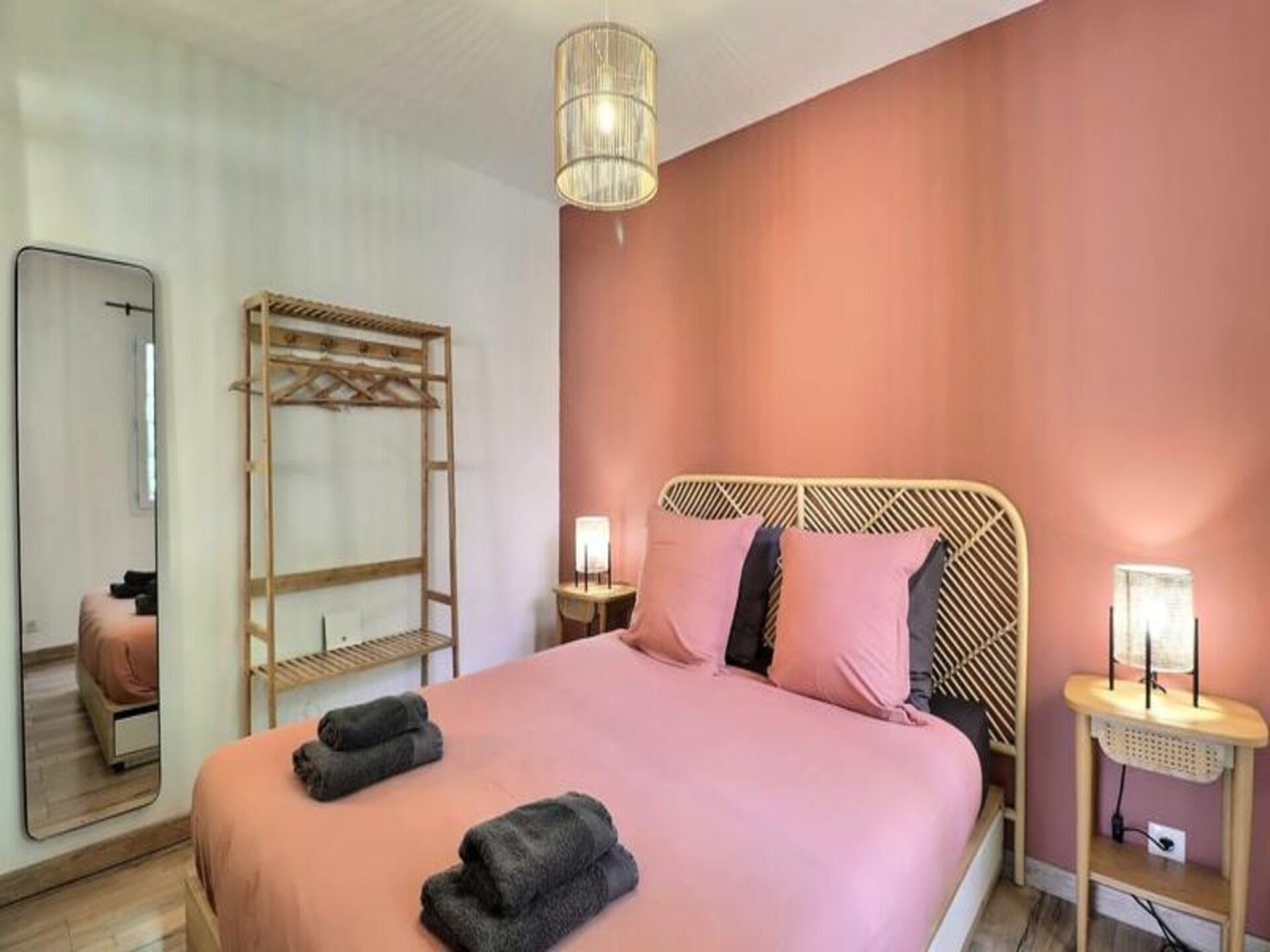 Le Loft-4 étoiles-Spa: Romantisch designloft met privé-spa in Ventabren - foto 5