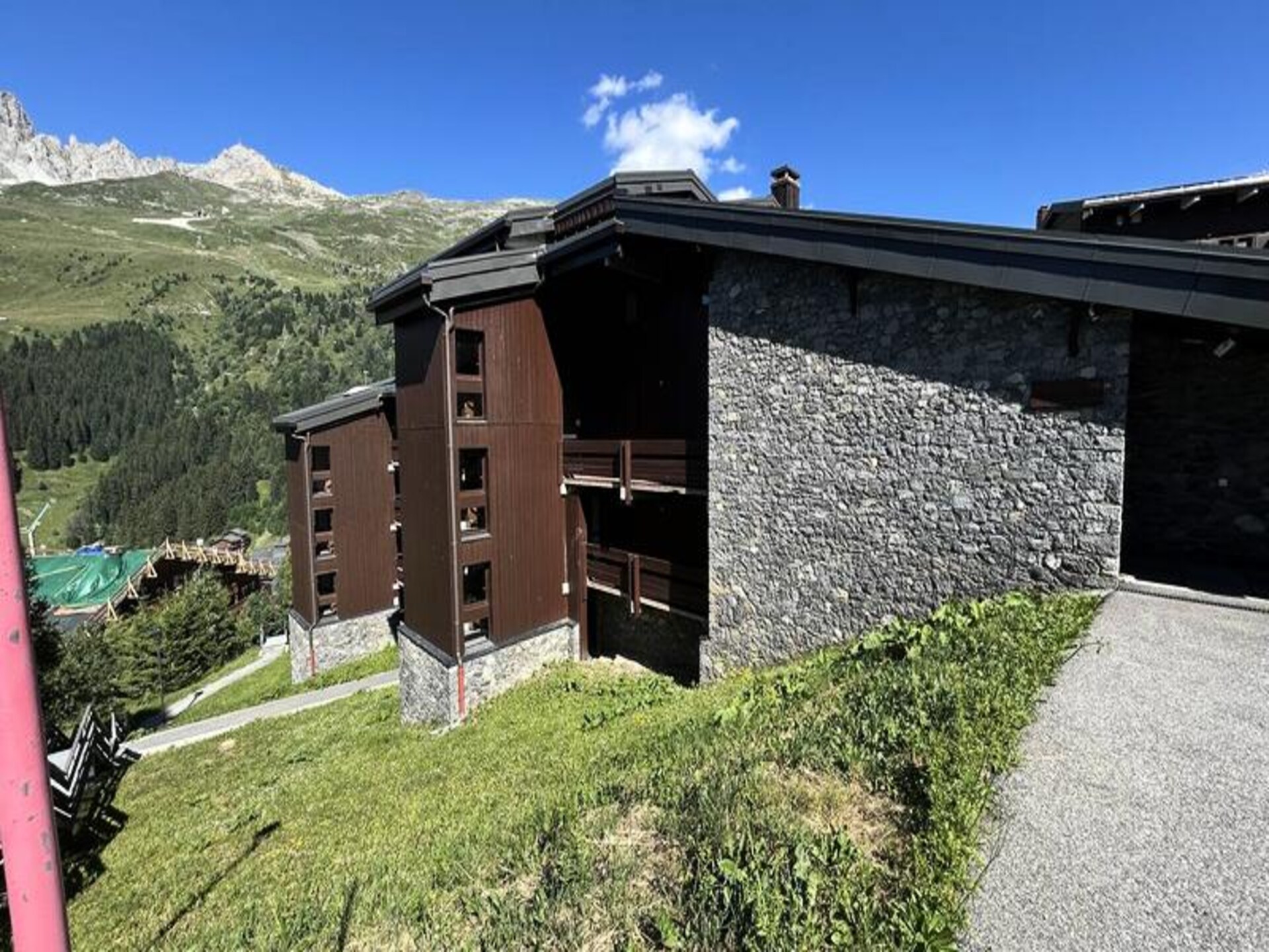 Zonnig appartement in Les Allues met adembenemend uitzicht op Saulire en Mont Vallon - foto 19