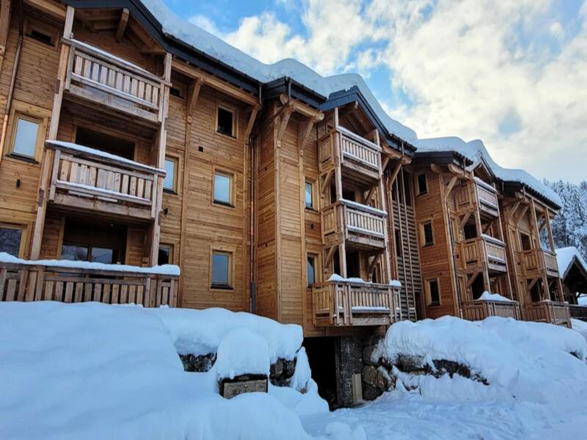 Modern appartement op 450m van de piste in Les Gets - foto 2