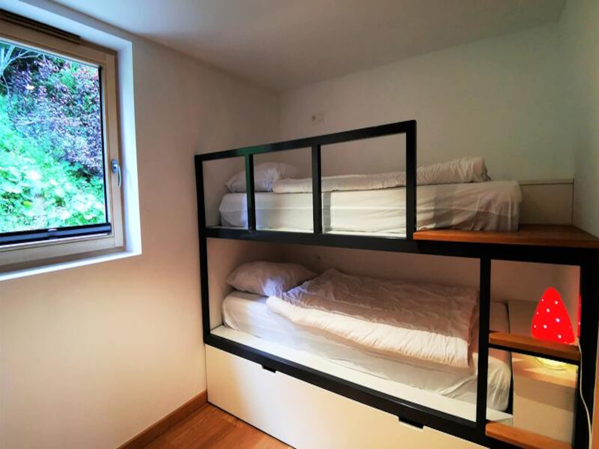 Modern appartement op 450m van de piste in Les Gets - foto 8