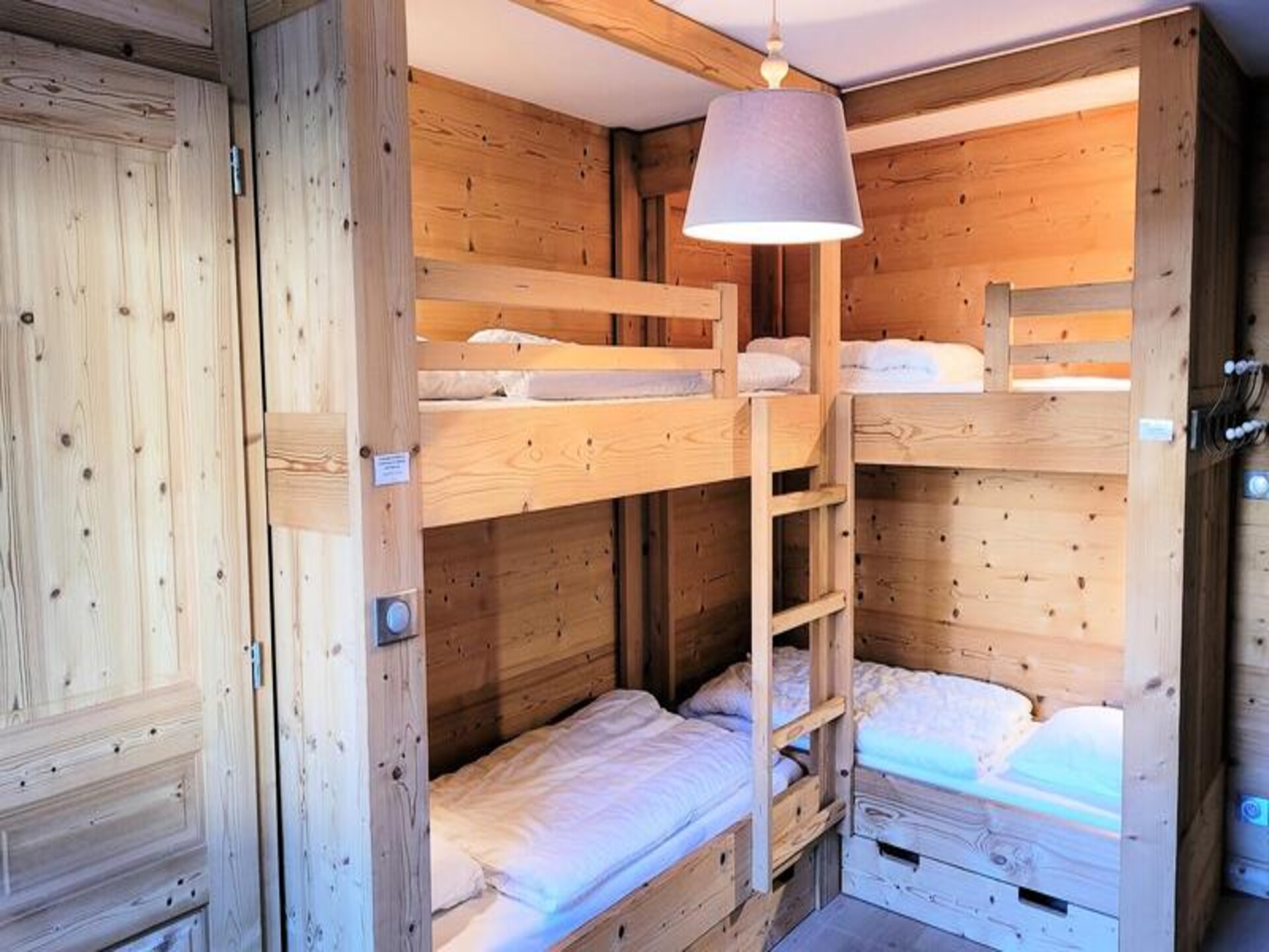 Ruim appartement 8p in Les Gets, direct bij piste & dorp - foto 9