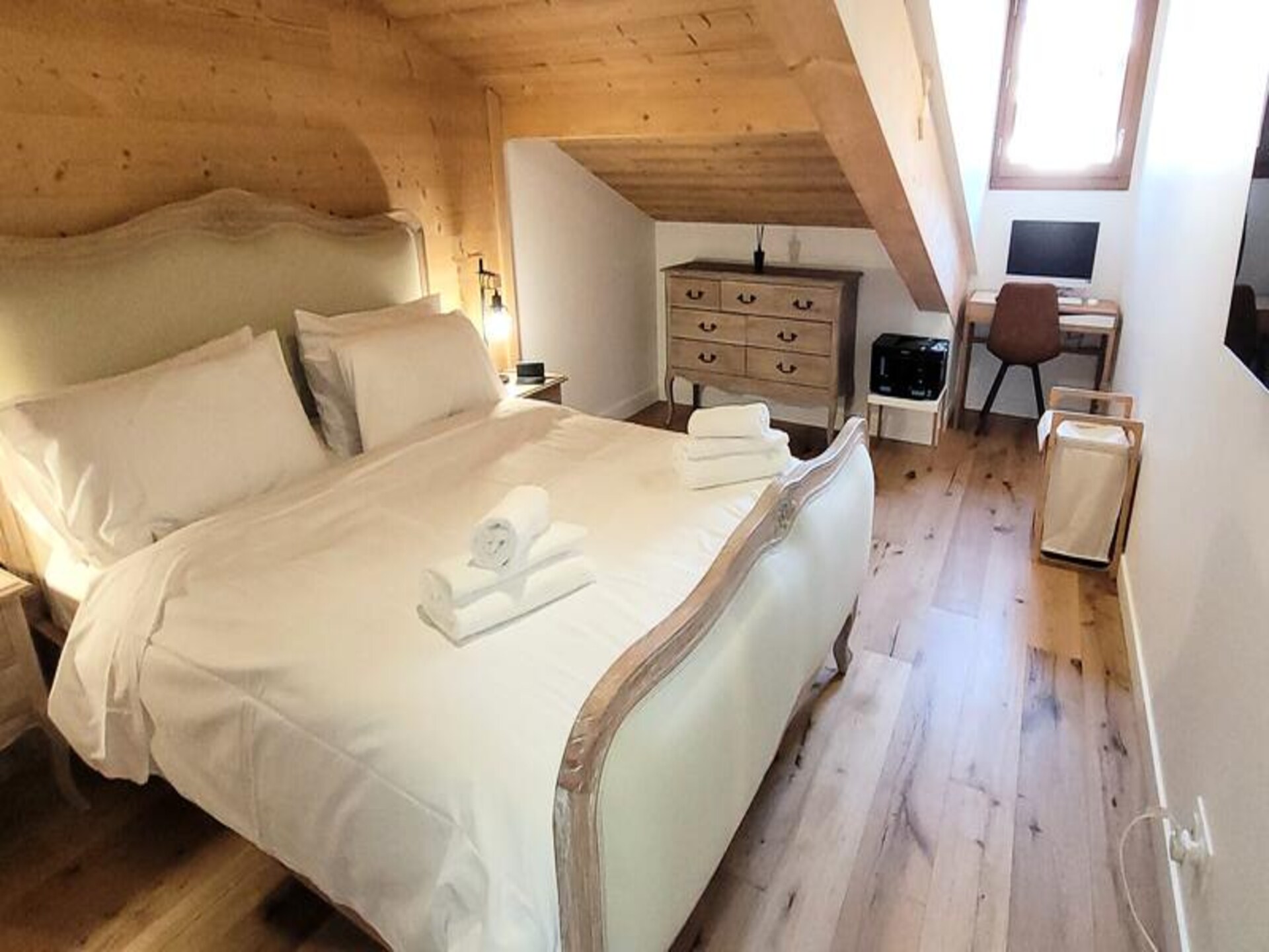 Nieuw modern alpenappartement voor 8, 280m van skipiste Les Gets - foto 13