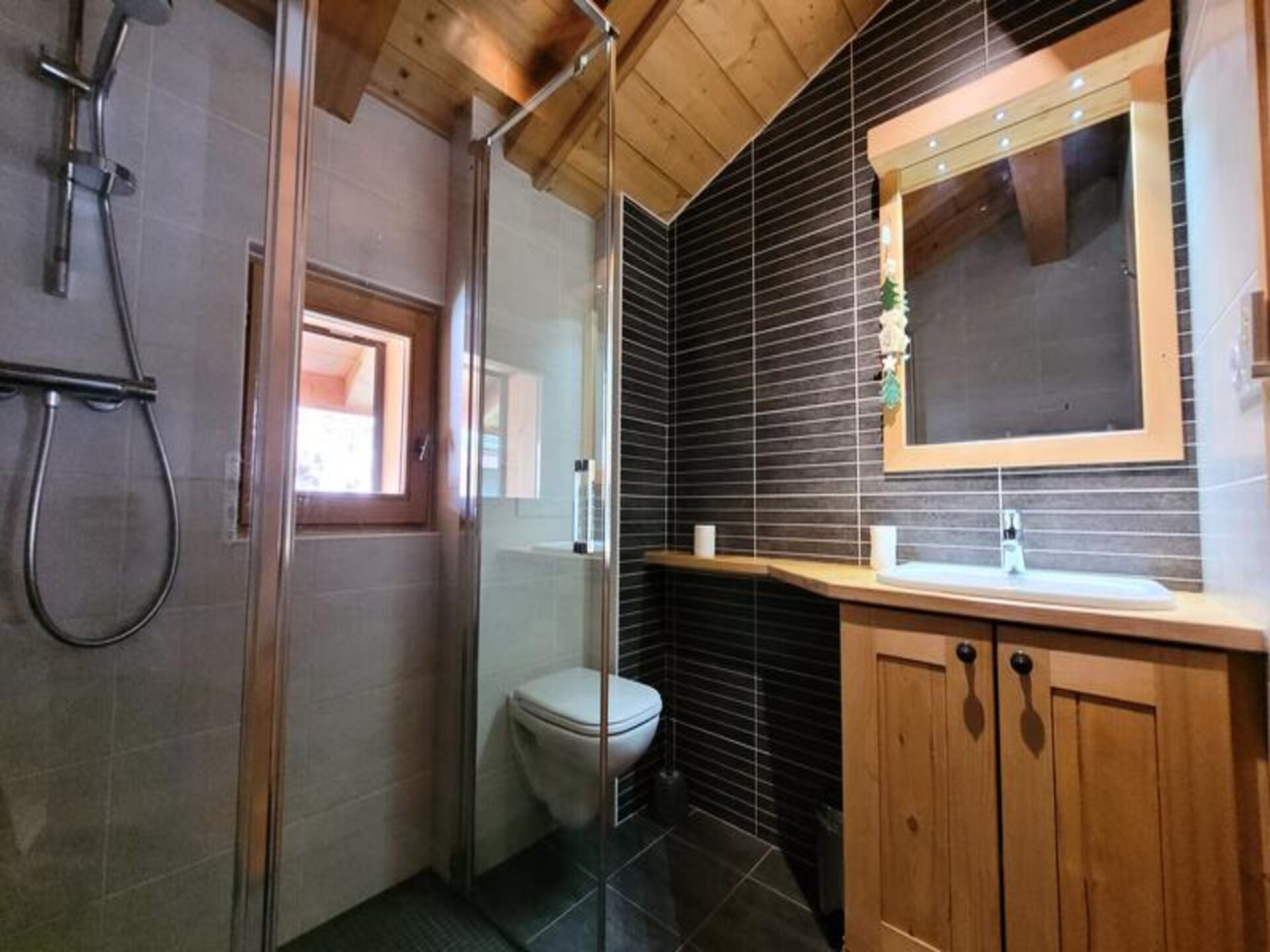 Chalet Chantemerle: Panoramisch appartement met 4 slaapkamers in Les Gets - foto 9
