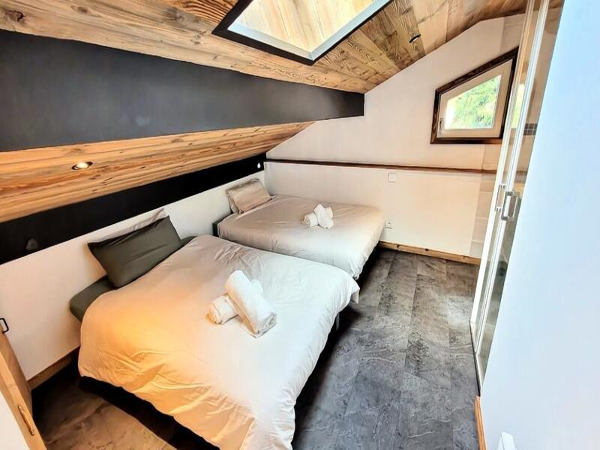 Ruim 6-persoons appartement op 200m van de piste in Les Gets - foto 9