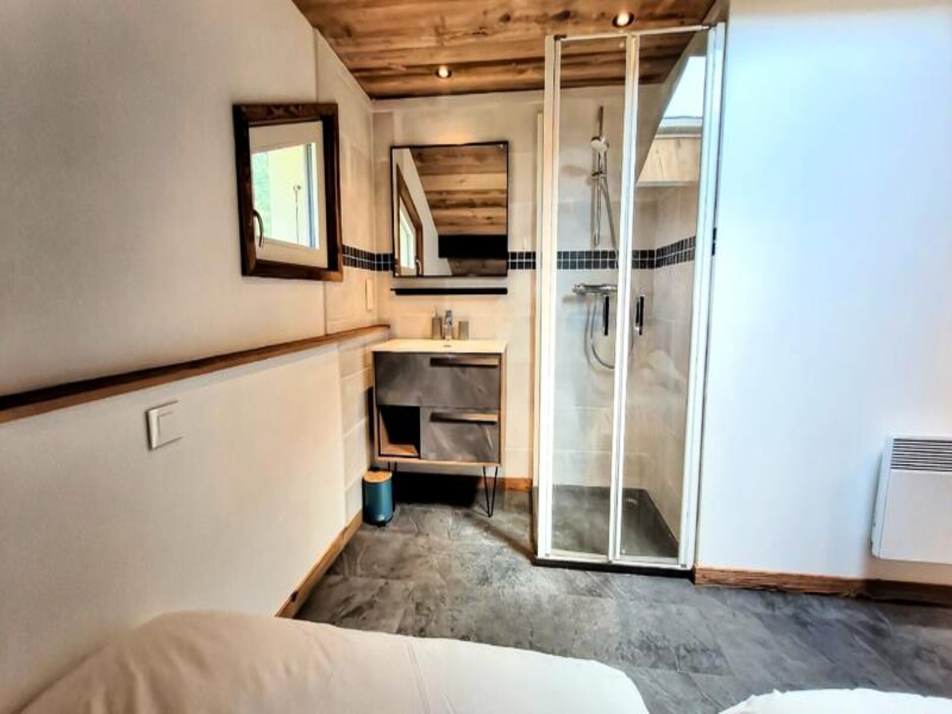 Ruim 6-persoons appartement op 200m van de piste in Les Gets - foto 10